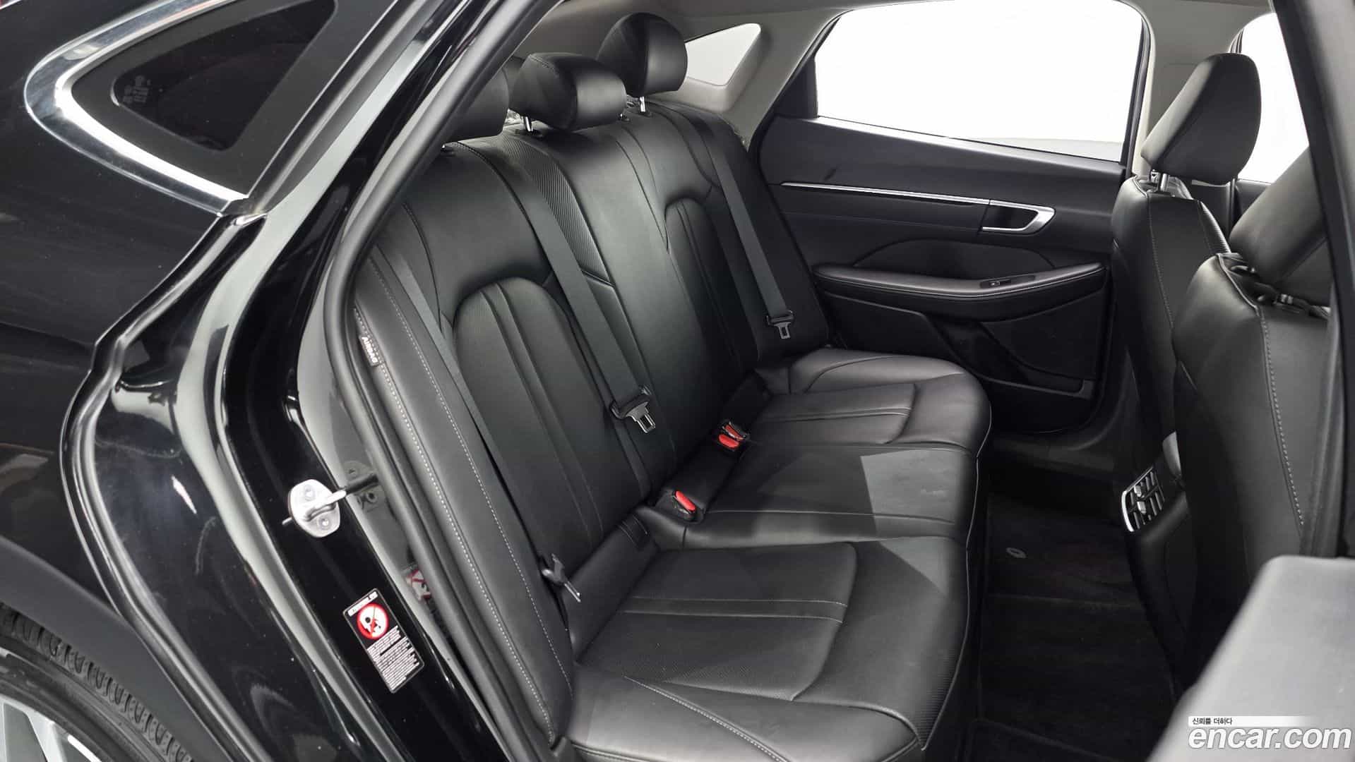 Sonata Hyundai 2023.1-OPTION-016