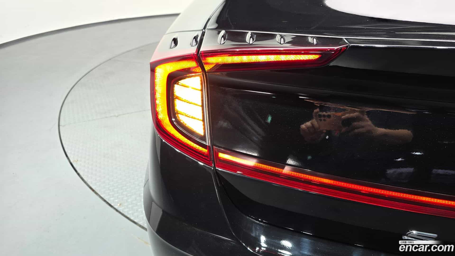 Sonata Hyundai 2023.1-OUTER-033