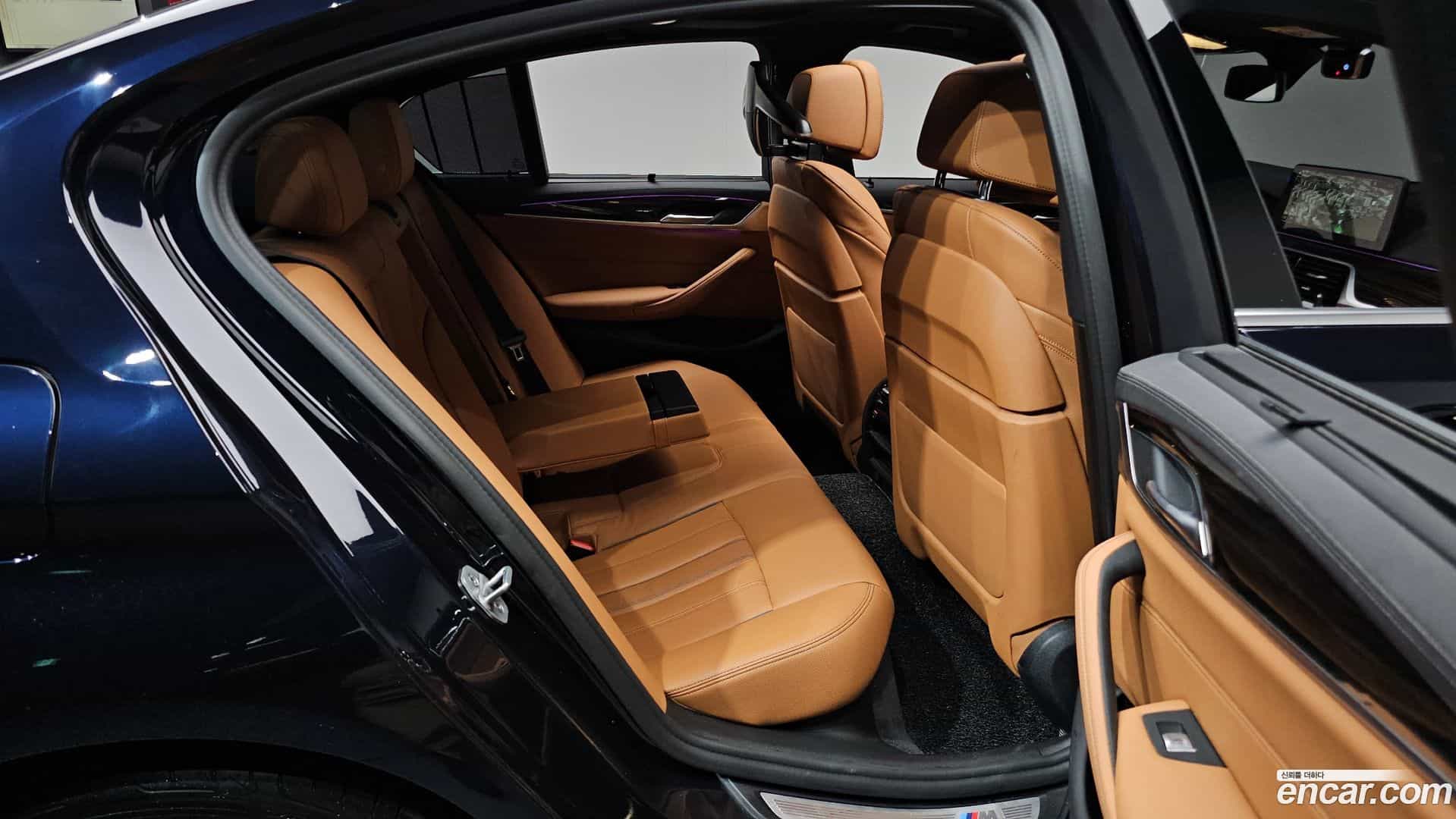 5-Series BMW 2022.3-OPTION-015