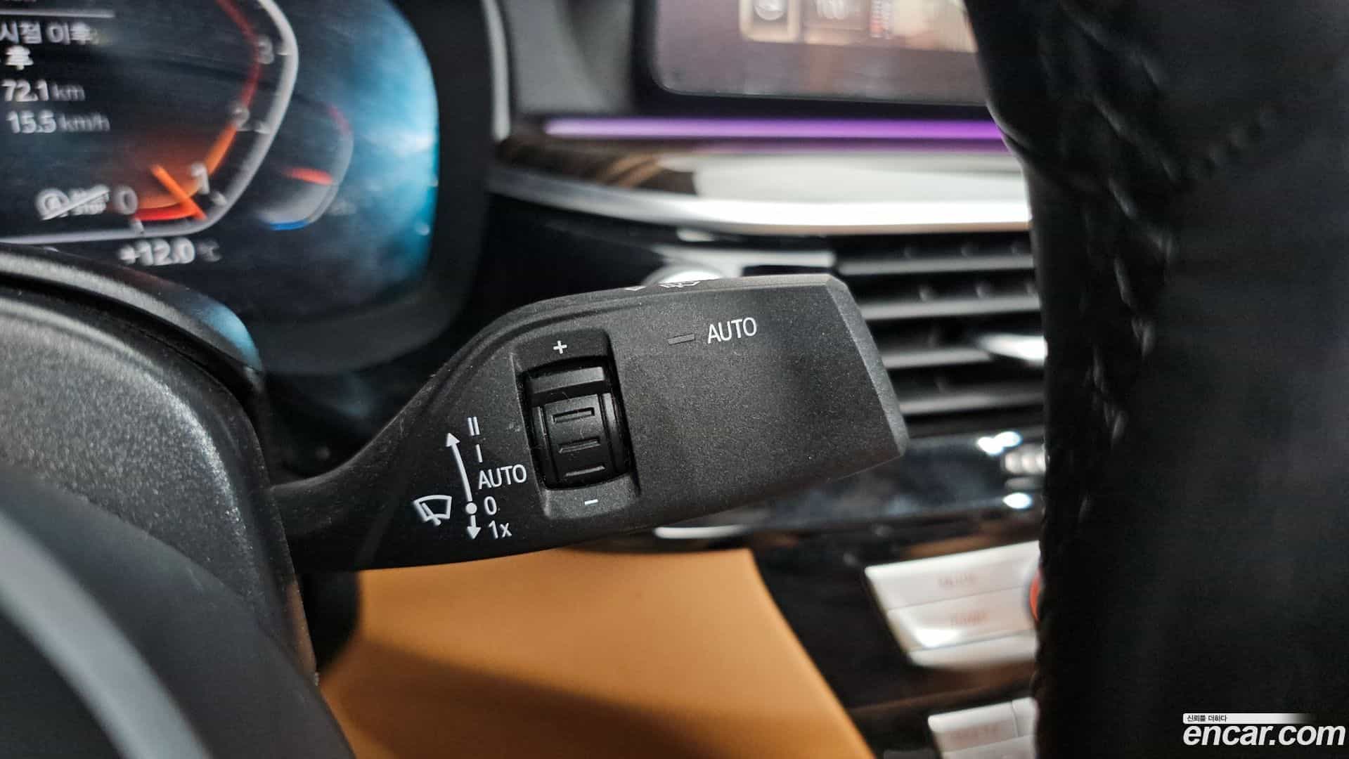 5-Series BMW 2022.3-OPTION-042