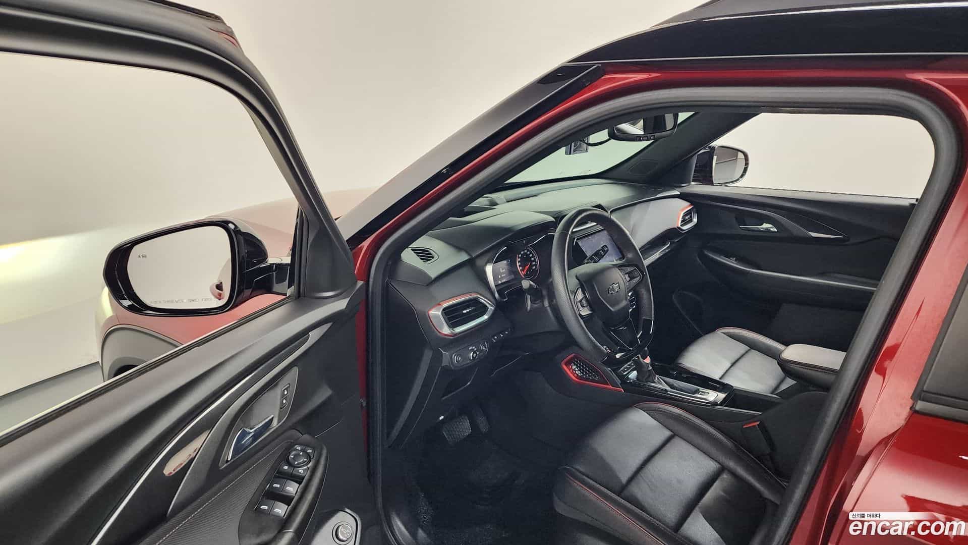 Trailblazer Chevrolet 2021.5-INNER-010