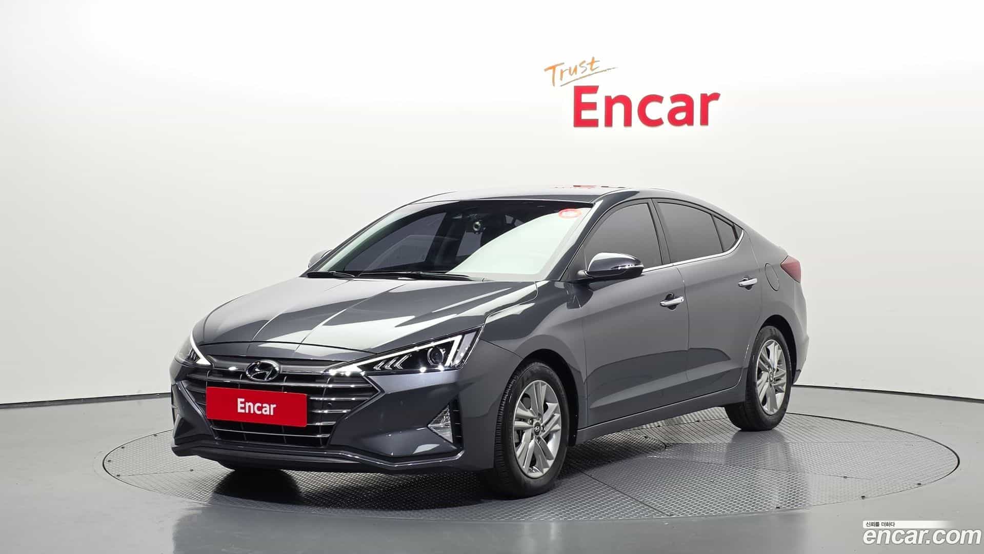AVANTE Hyundai 2019.5-OUTER-001