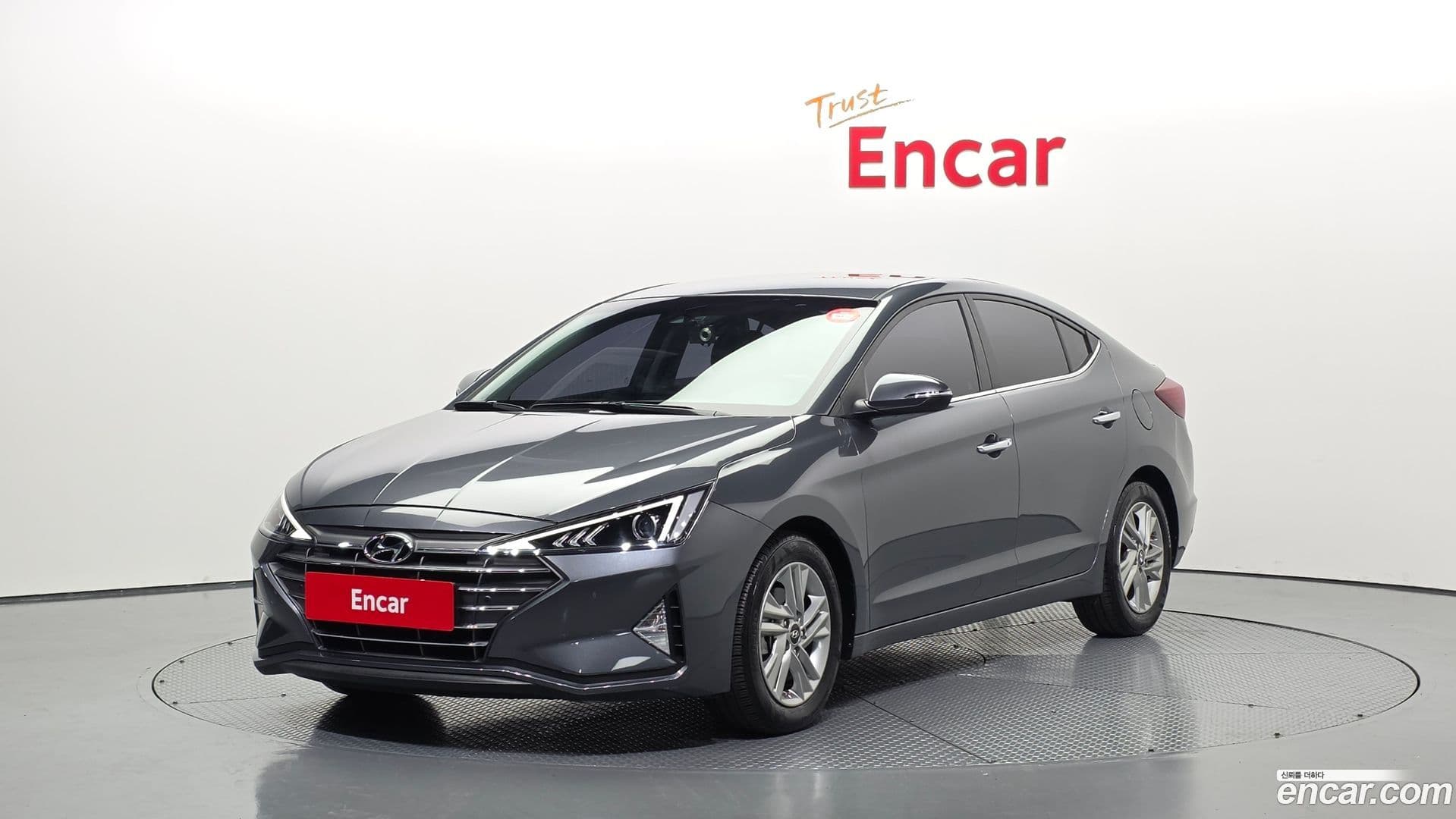 Main__Slider__Photo:AVANTE Hyundai 2019.5-0