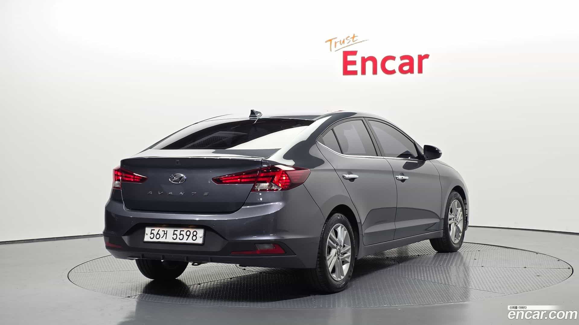 AVANTE Hyundai 2019.5-OUTER-002