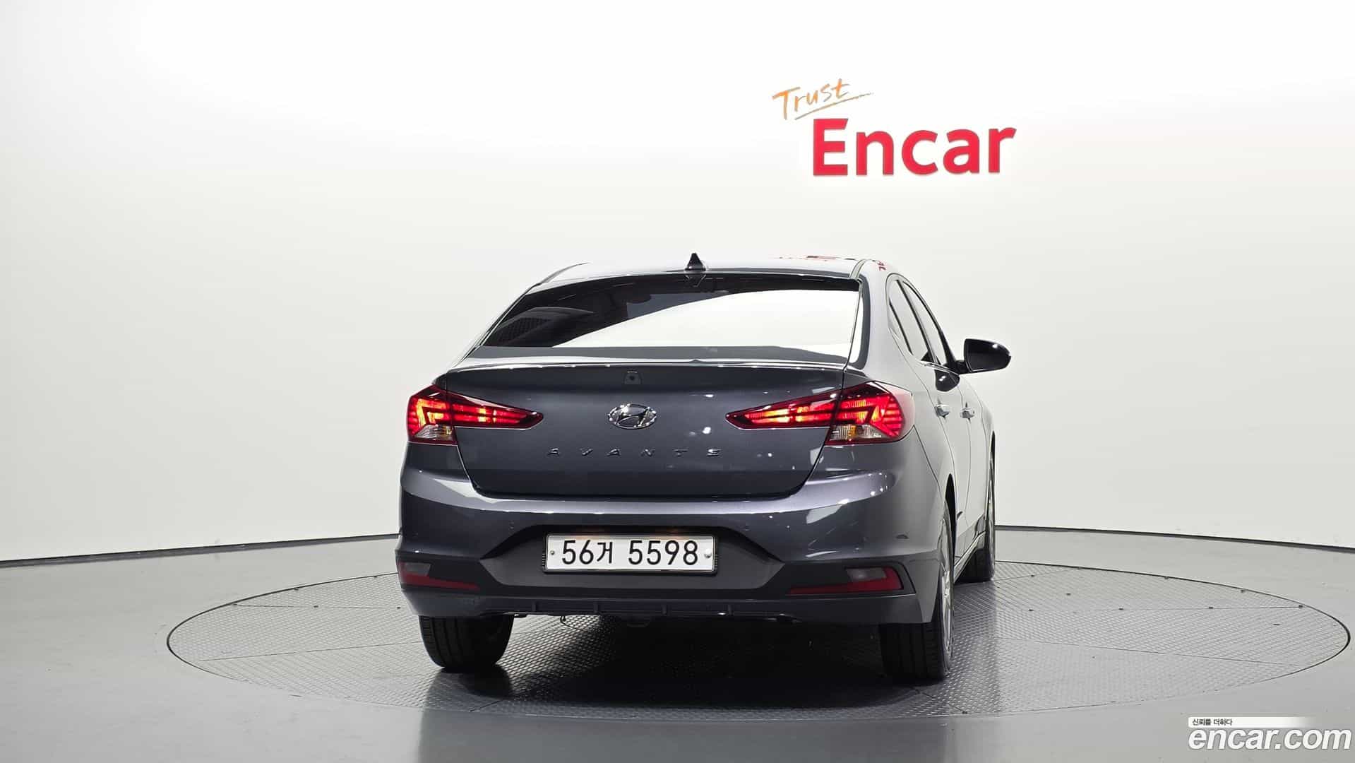 AVANTE Hyundai 2019.5-OUTER-004