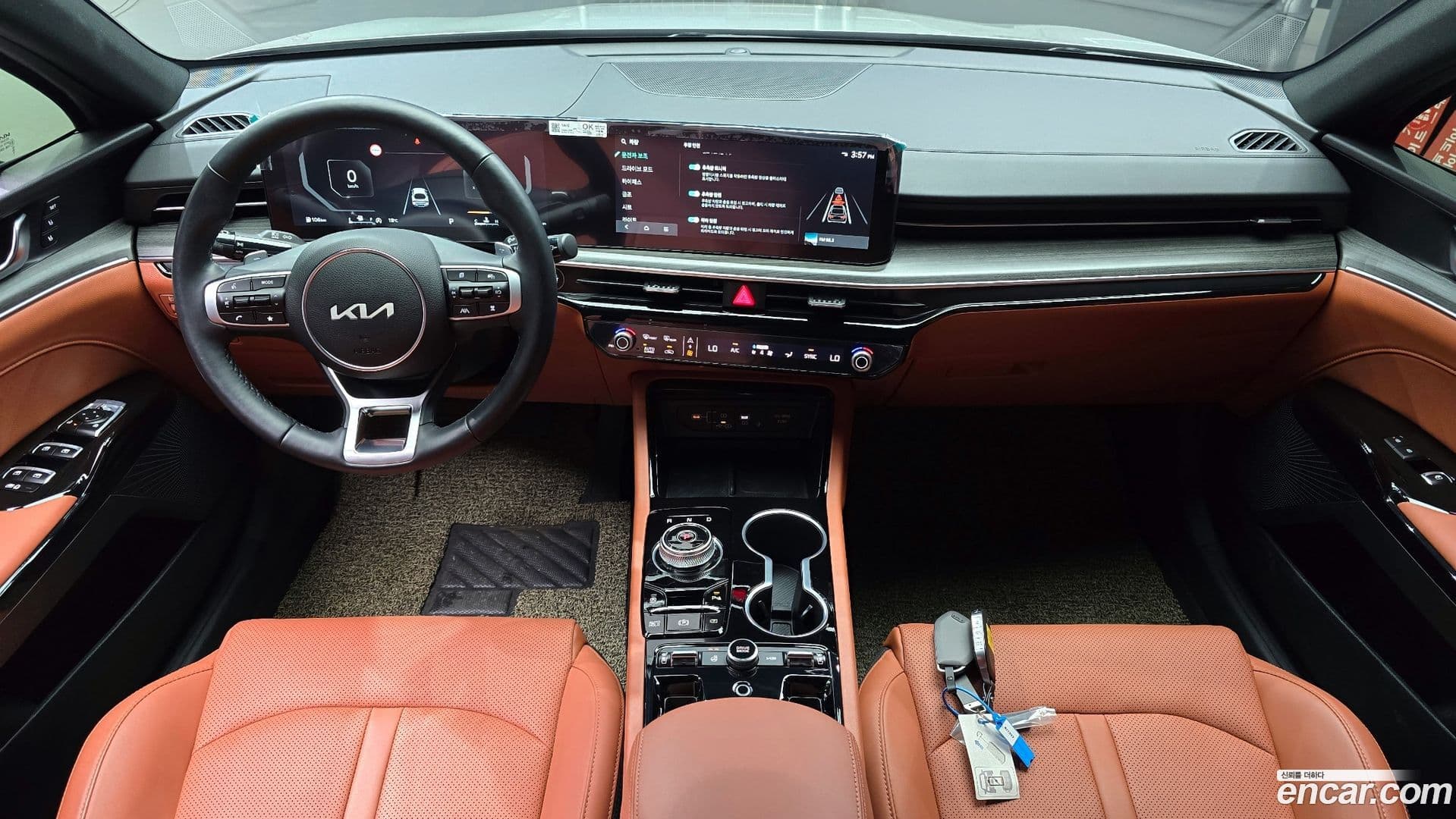 Main__Slider__Photo:K5 Kia 2025.1-6