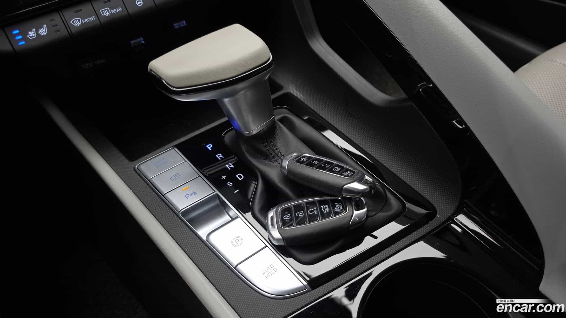 AVANTE Hyundai 2021.3-INNER-009