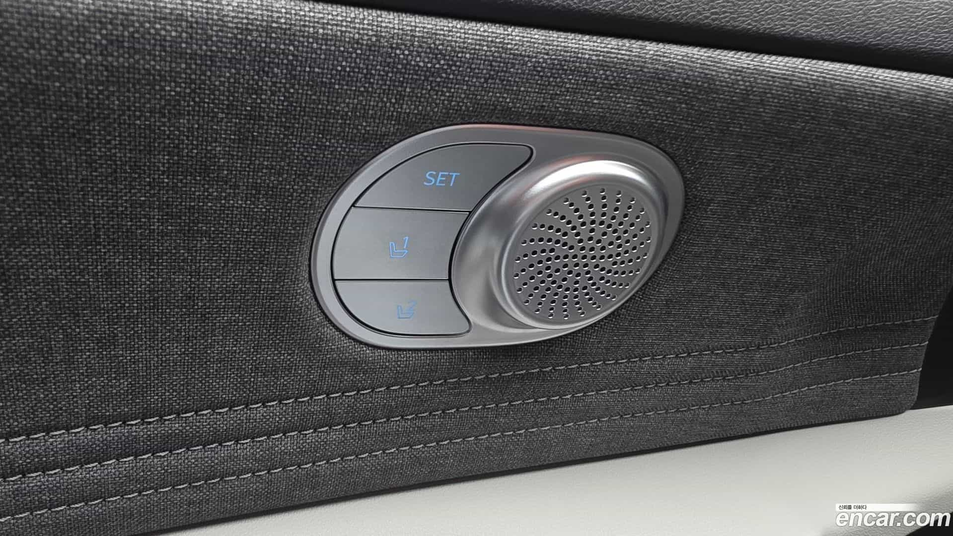 AVANTE Hyundai 2021.3-OPTION-018