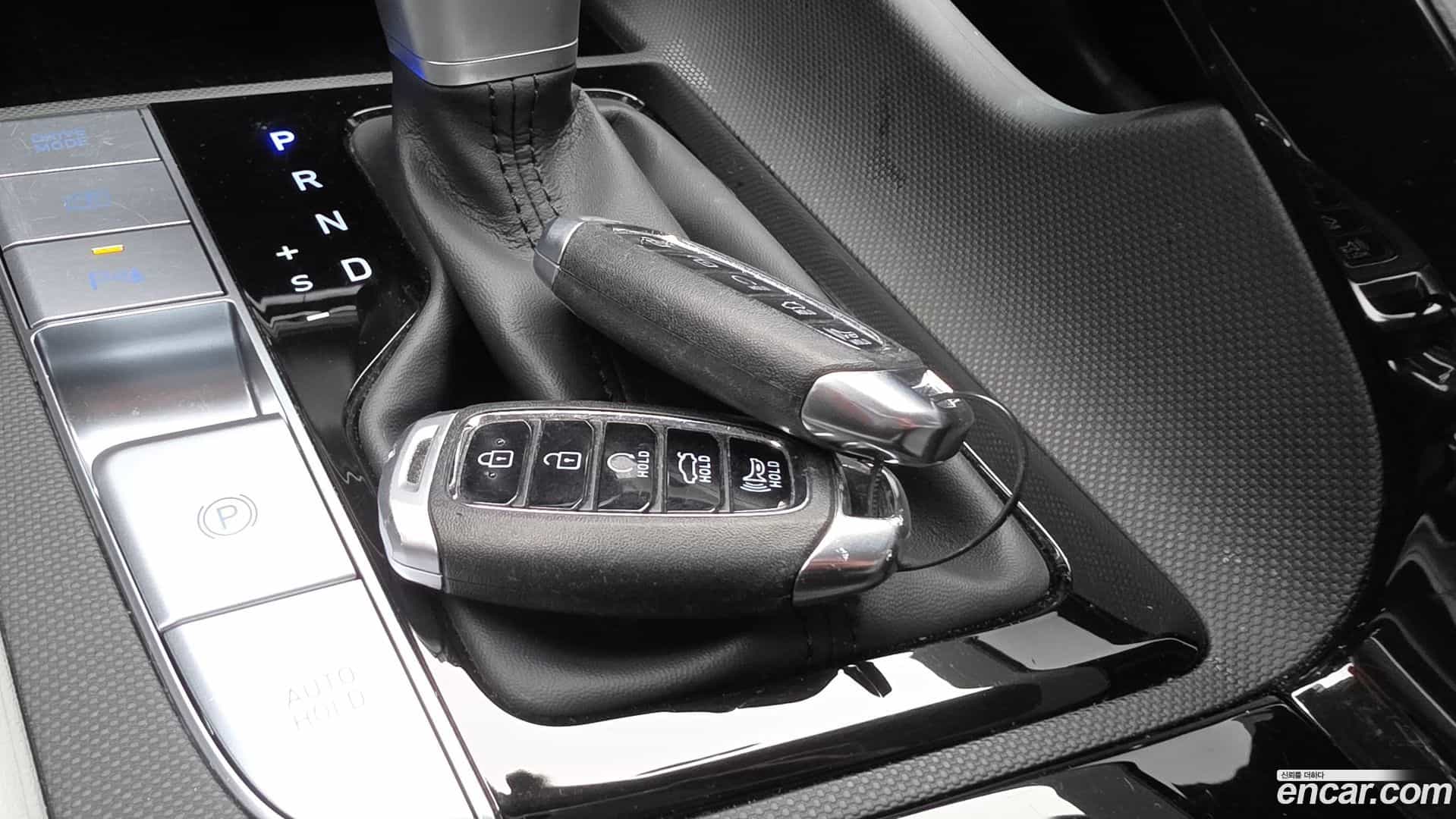 AVANTE Hyundai 2021.3-OPTION-041