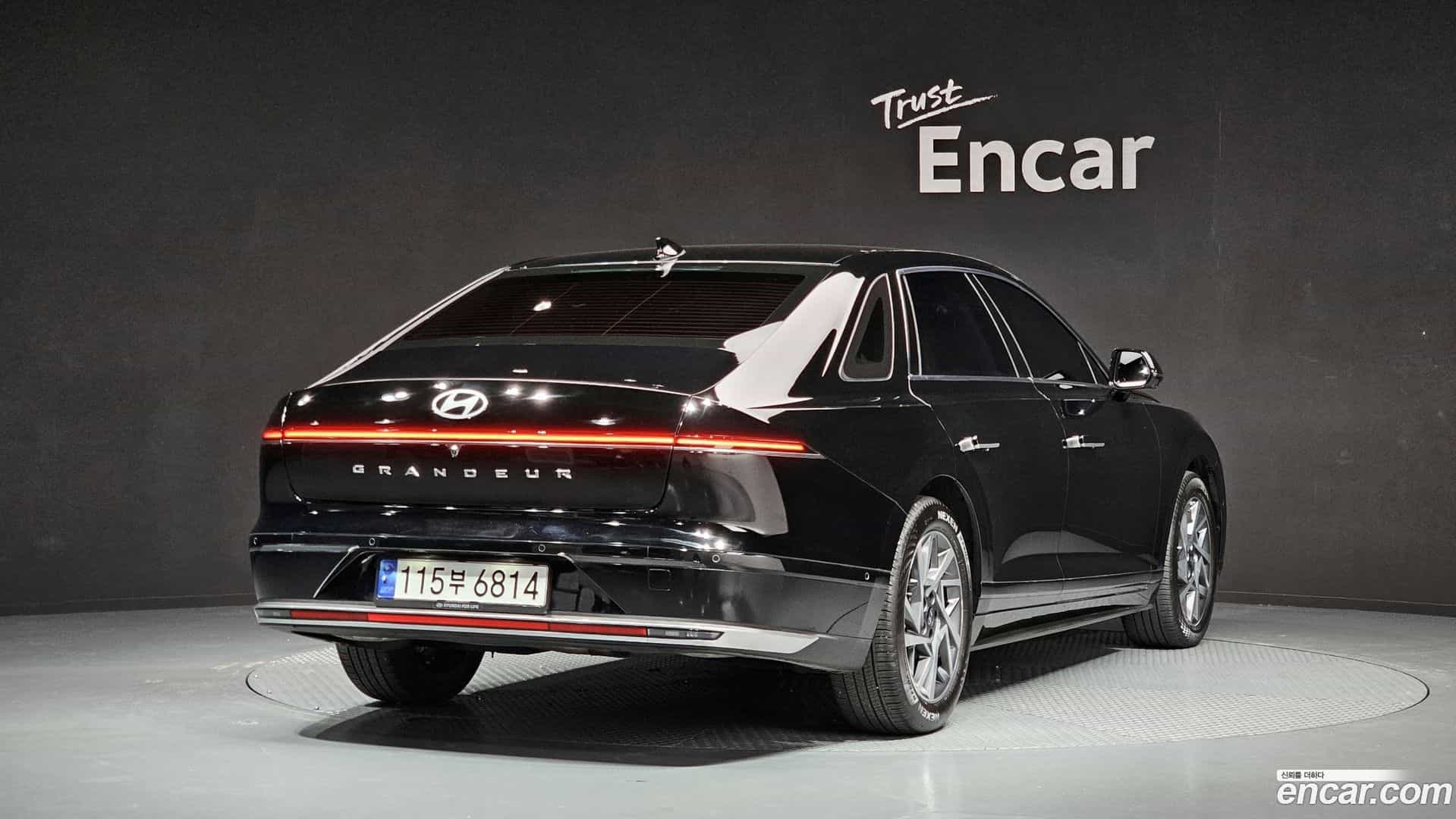 Grandeur Hyundai 2023.1-OUTER-002