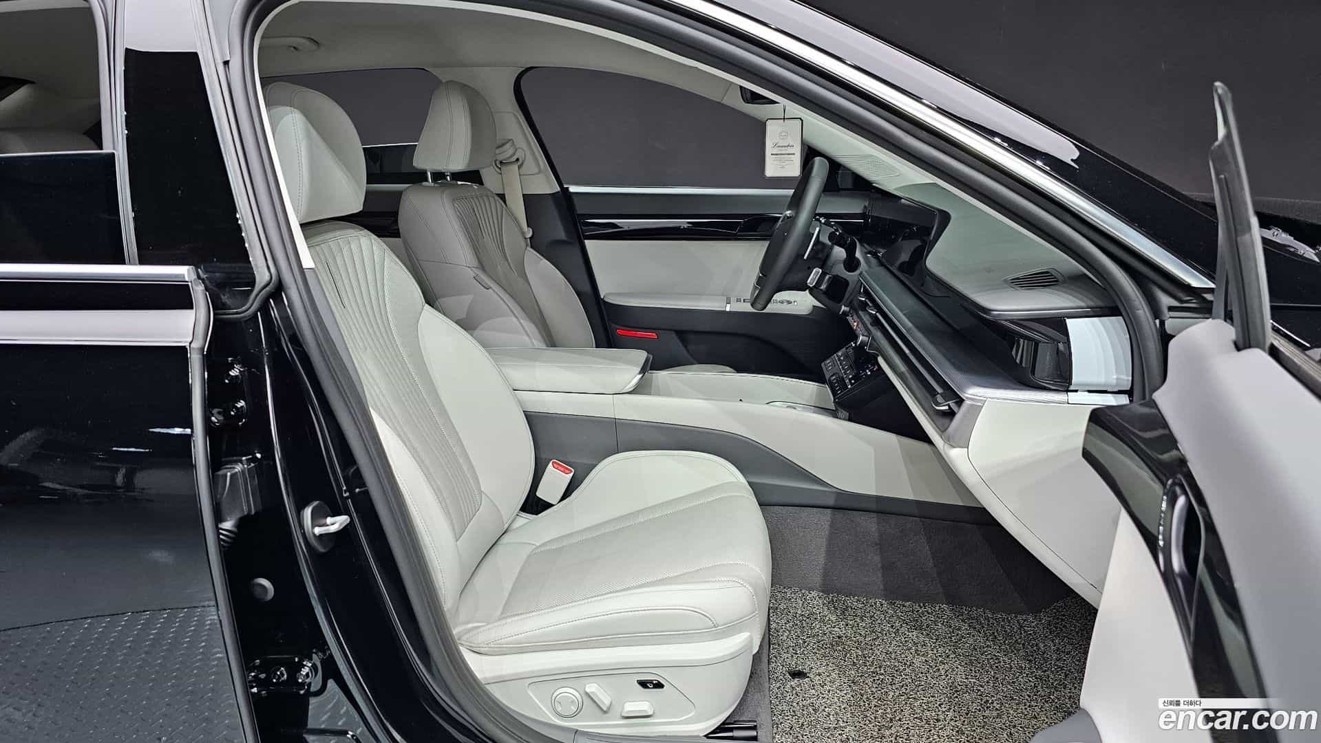 Grandeur Hyundai 2023.1-OPTION-020