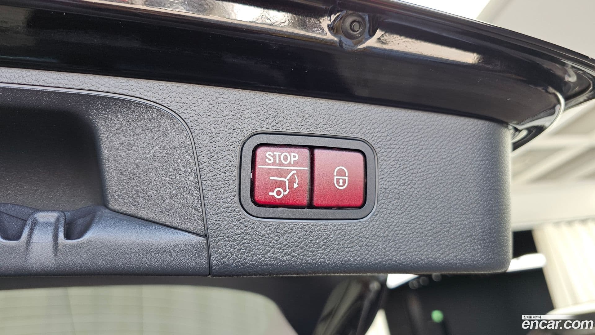 Main__Slider__Photo:GLC-Class Mercedes-Benz 2018.1-31