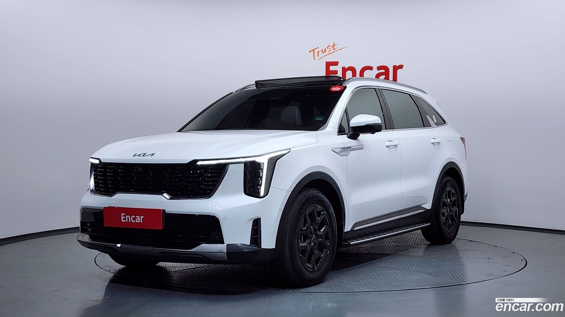 Main__Slider__Photo:Sorento Kia 2024.3-0