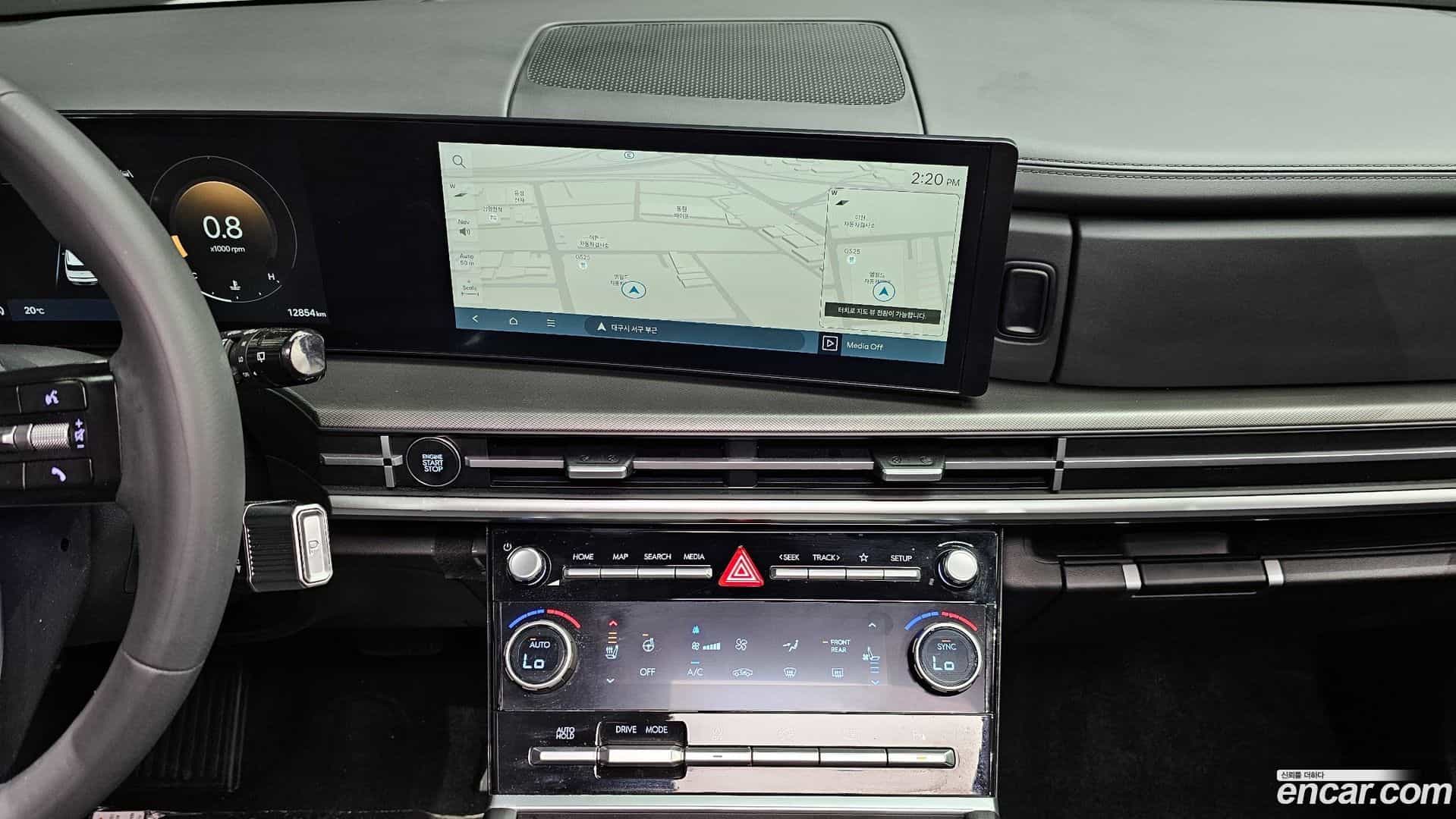 Santafe Hyundai 2023.9-OPTION-016