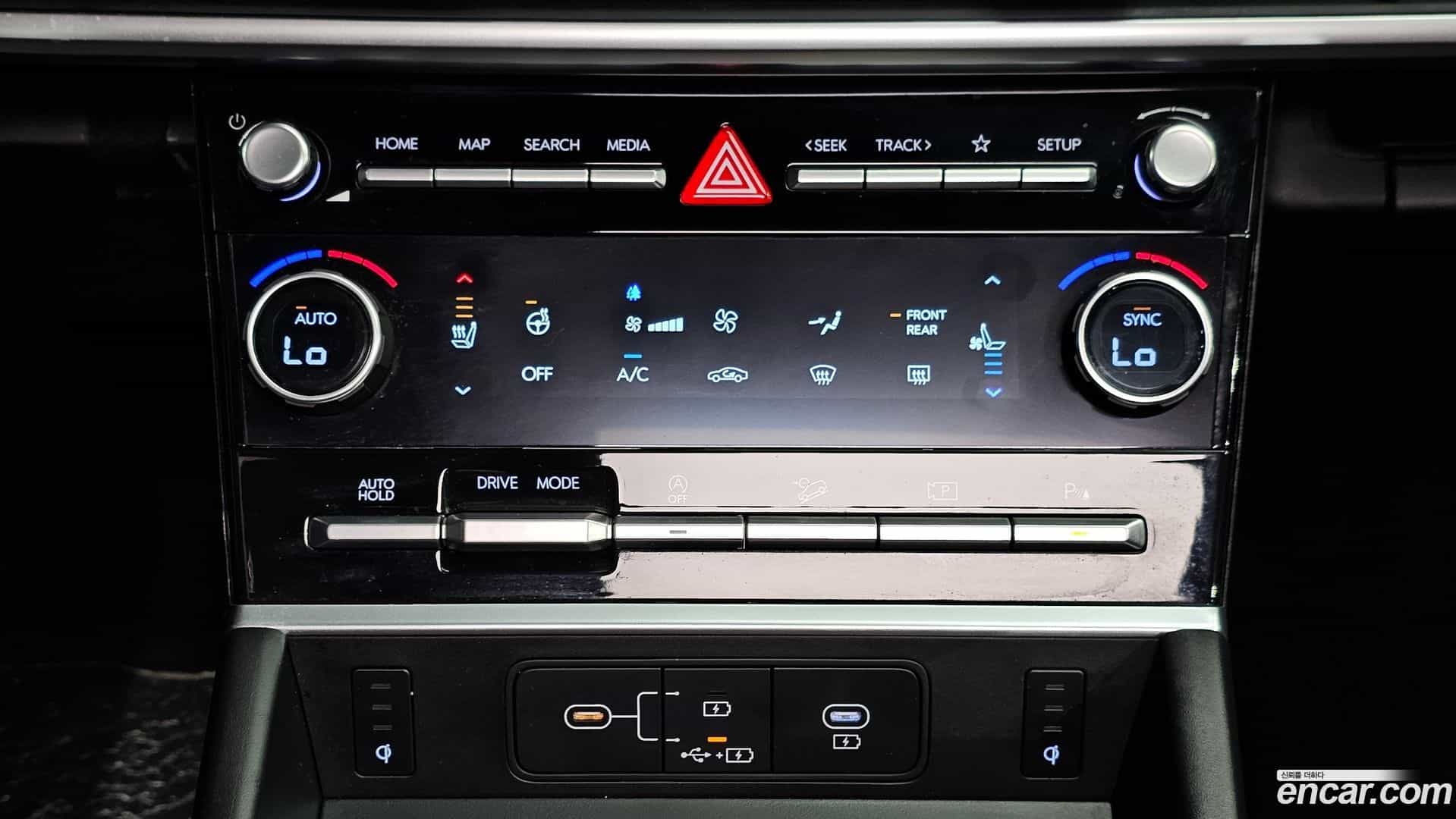 Santafe Hyundai 2023.9-OPTION-044