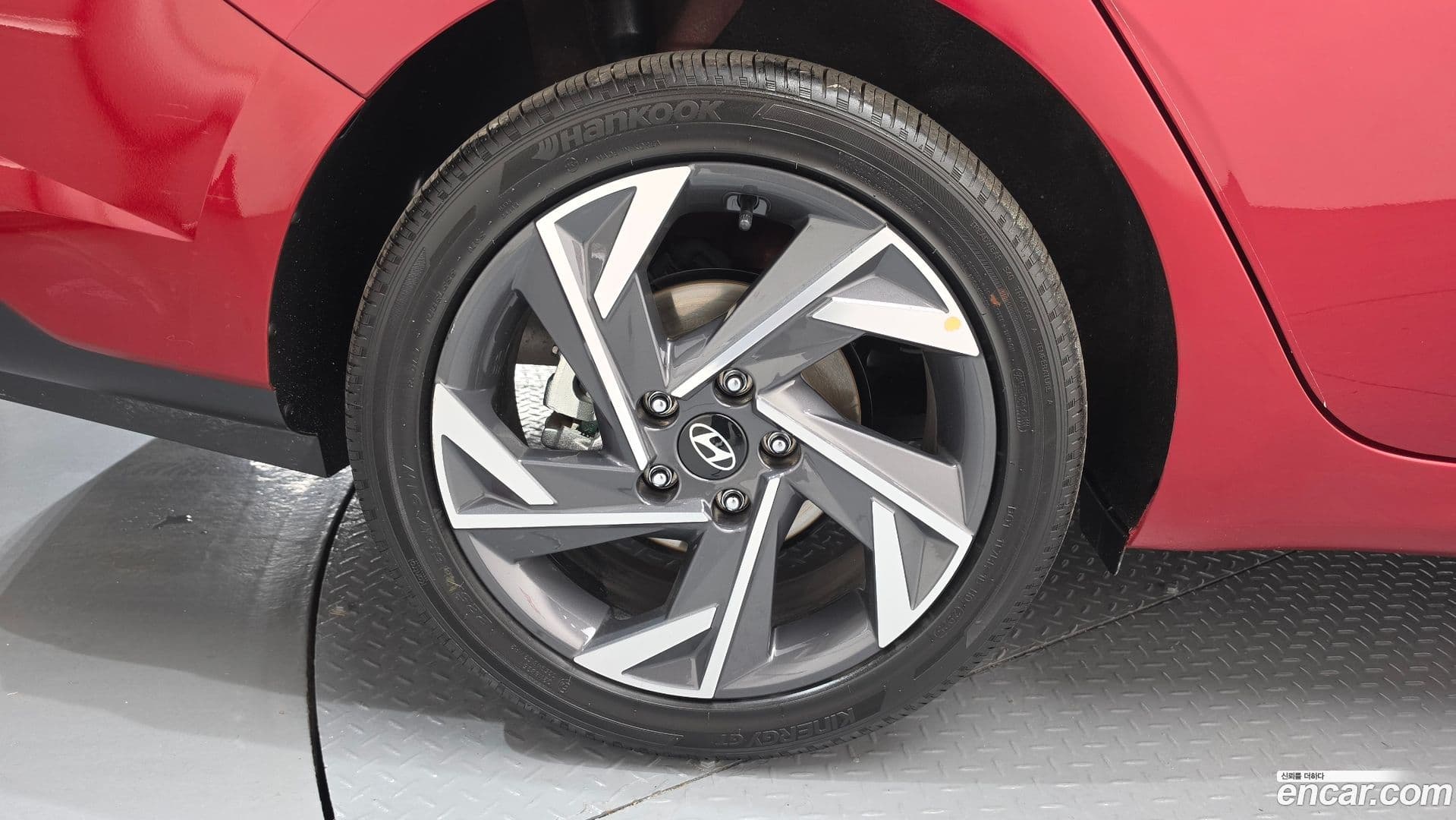 Main__Slider__Photo:AVANTE Hyundai 2025.8-4