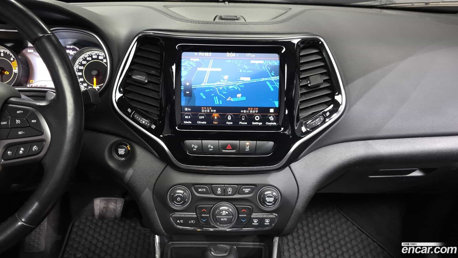 Cherokee Jeep 2021.2-OPTION-018