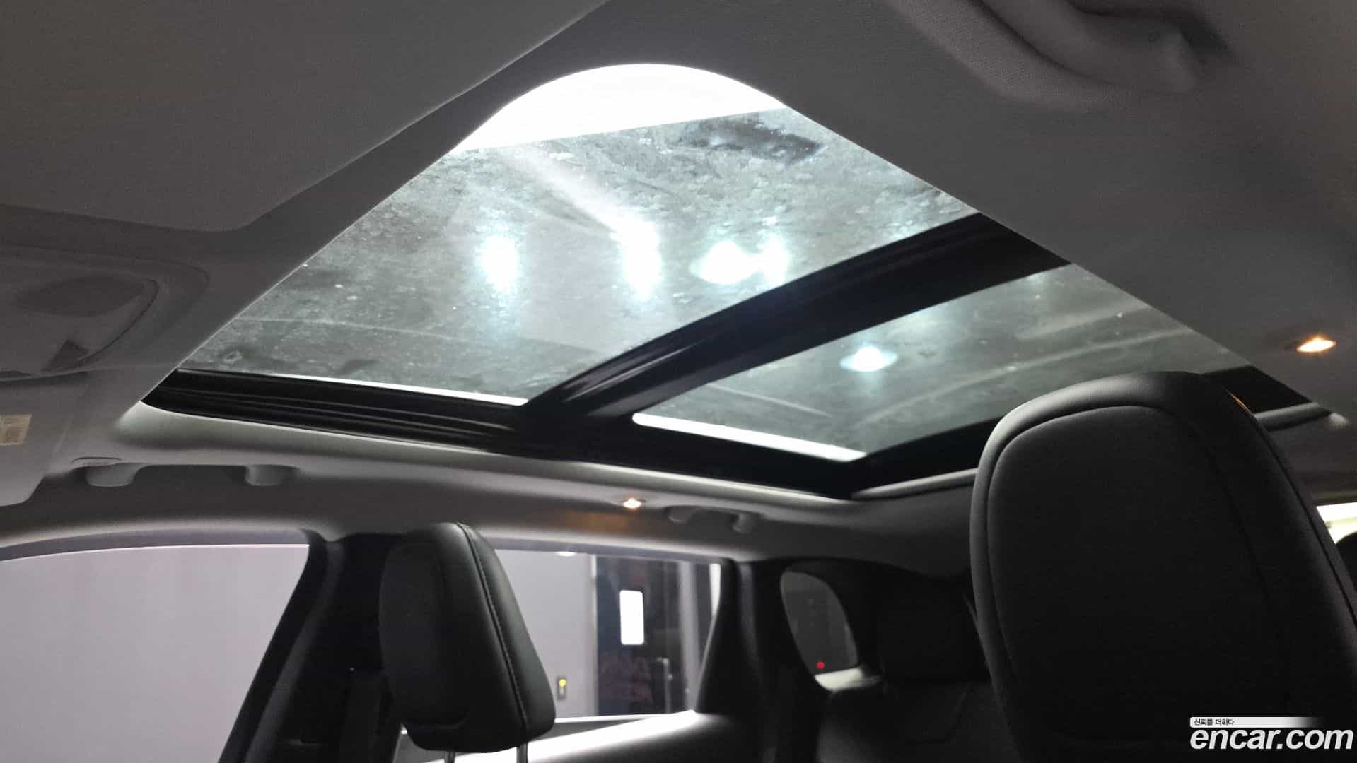 Cherokee Jeep 2021.2-OPTION-023
