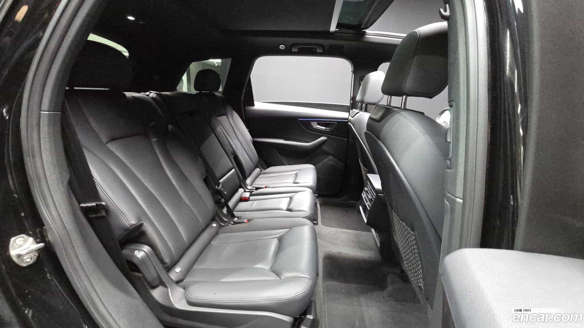 Q7 Audi 2022.1-OPTION-016