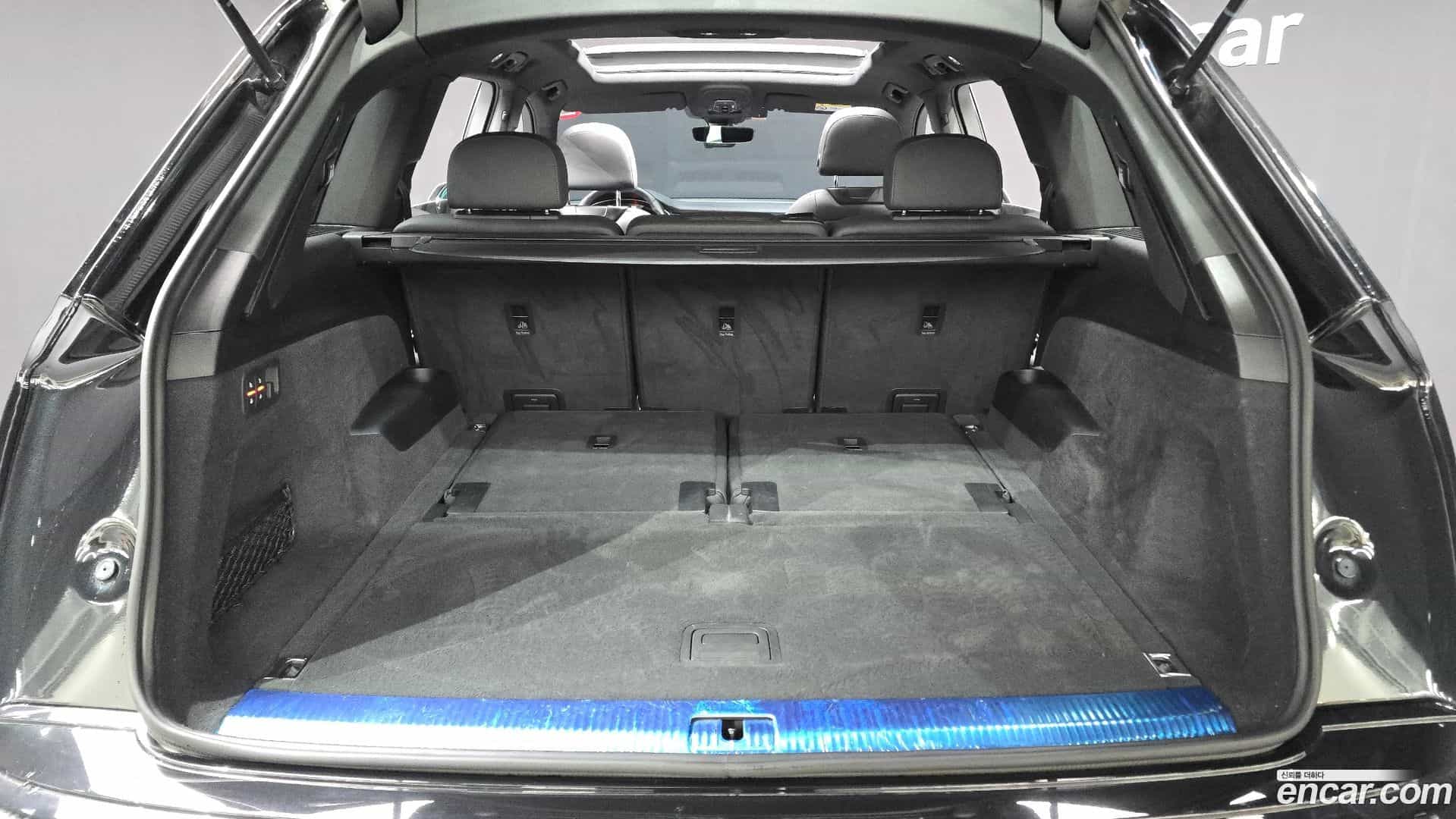 Q7 Audi 2022.1-OPTION-024