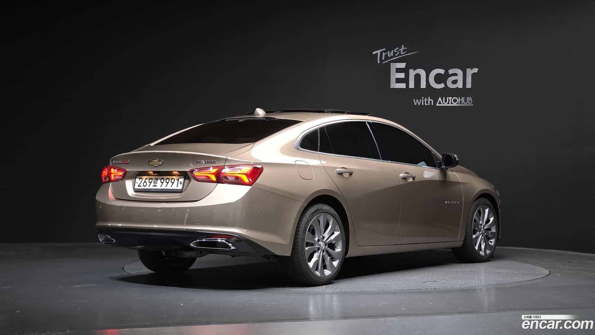 Malibu Chevrolet 2018.10-OUTER-002