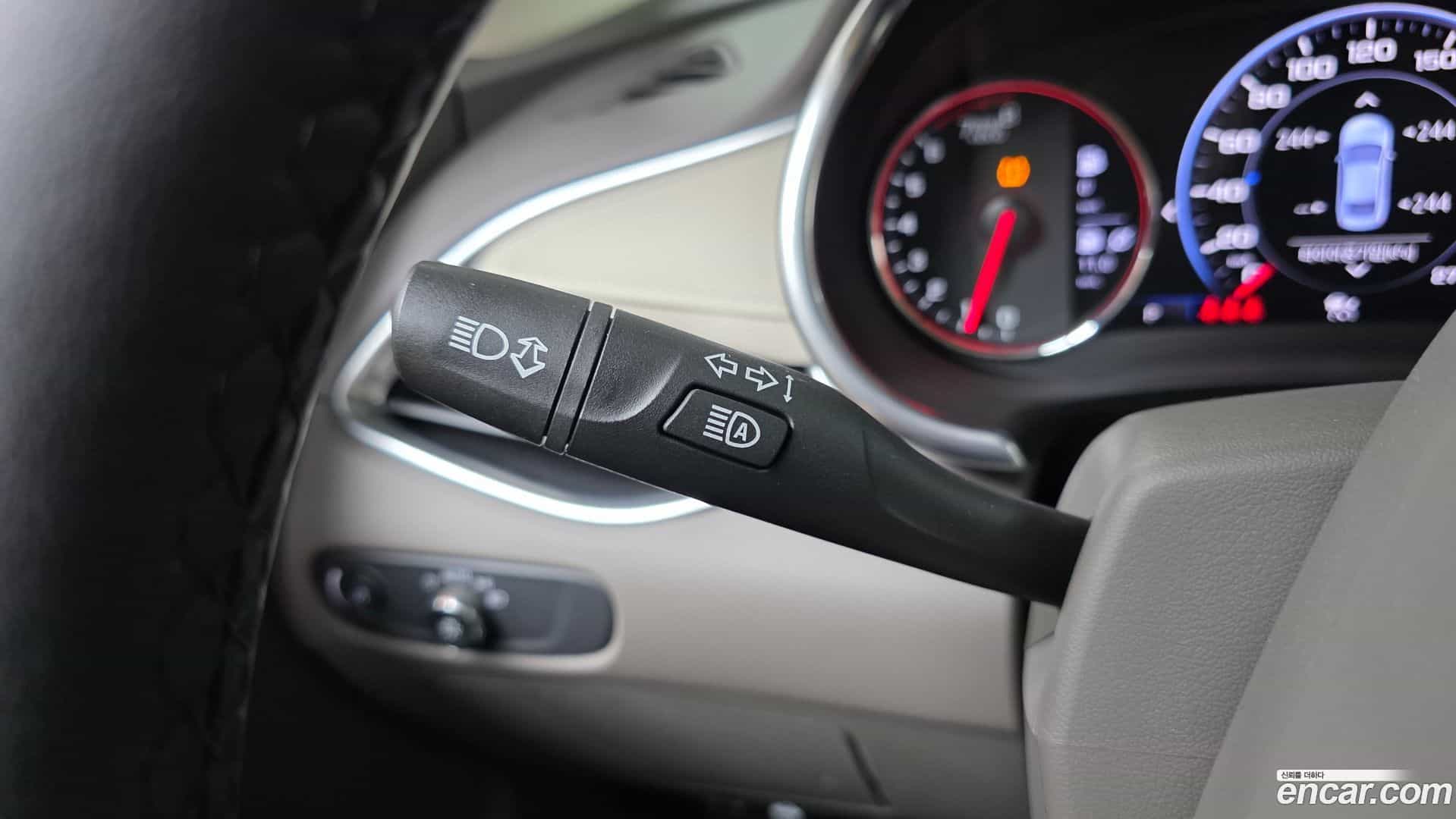 Malibu Chevrolet 2018.10-OPTION-040