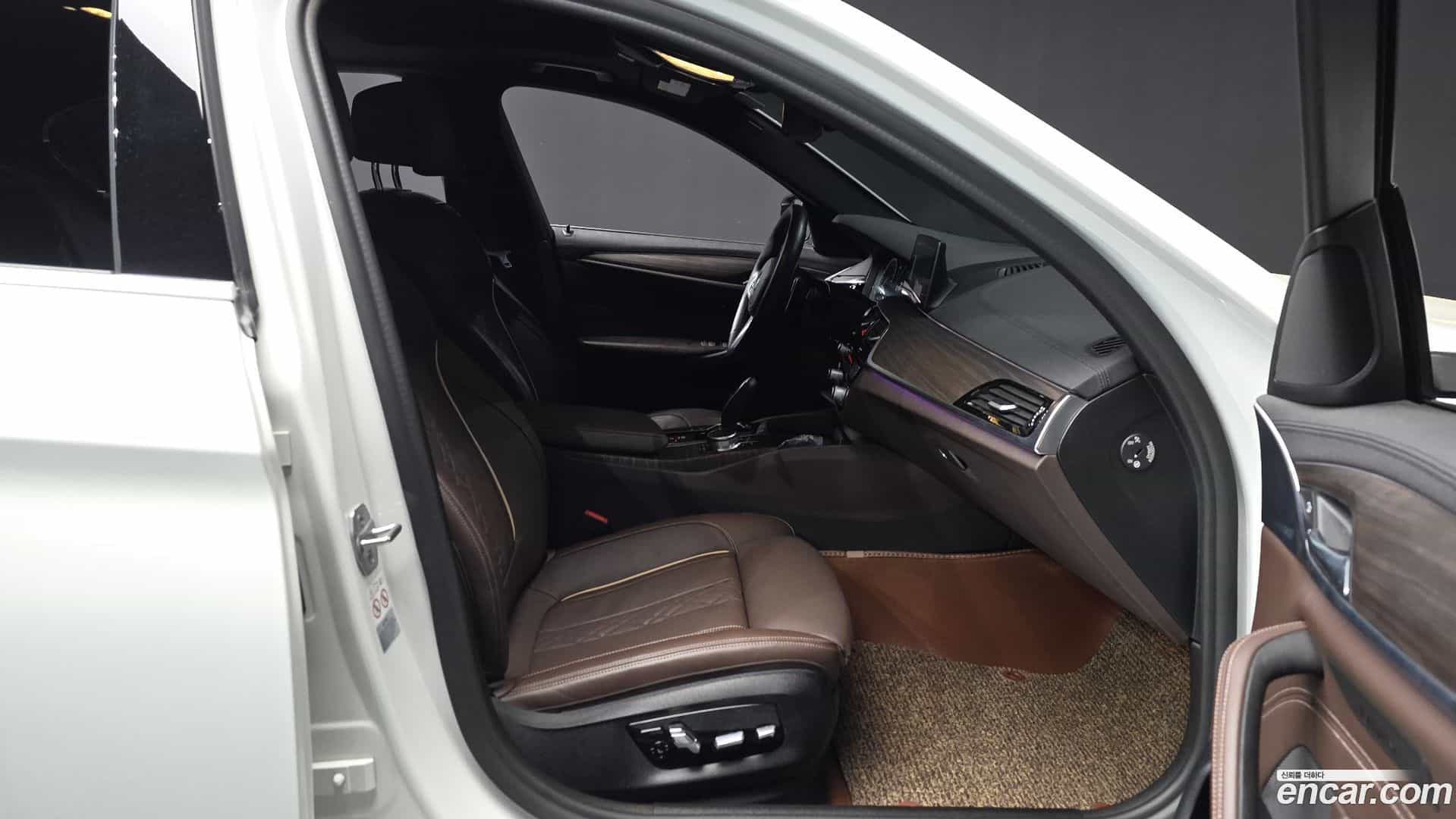5-Series BMW 2019.6-OPTION-015