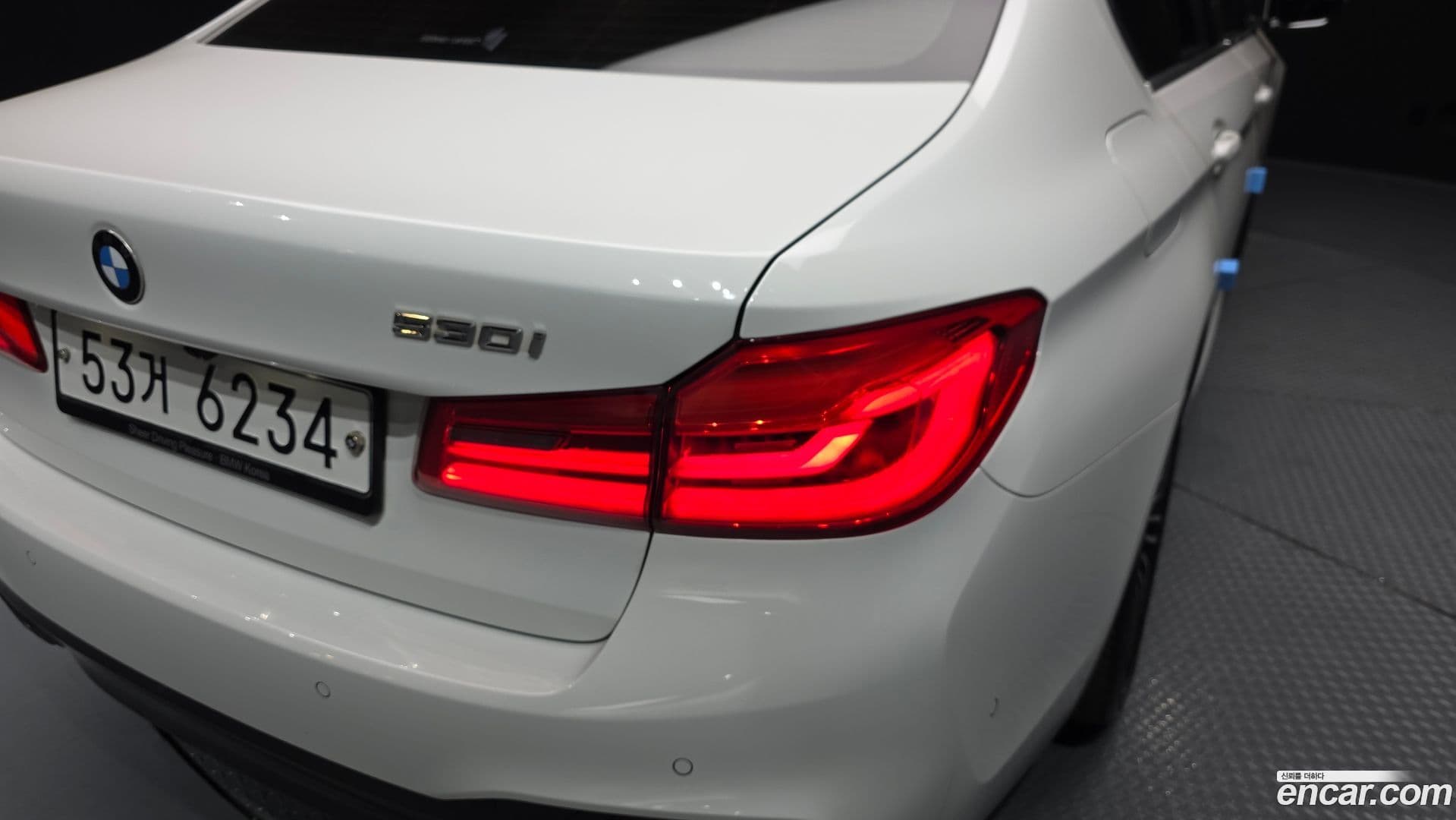 Main__Slider__Photo:5-Series BMW 2019.6-22