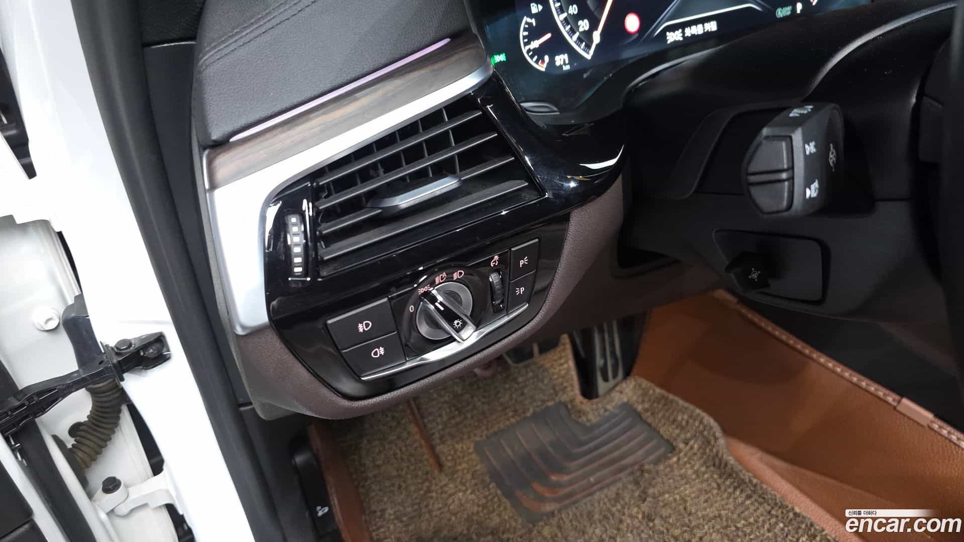 5-Series BMW 2019.6-OPTION-040