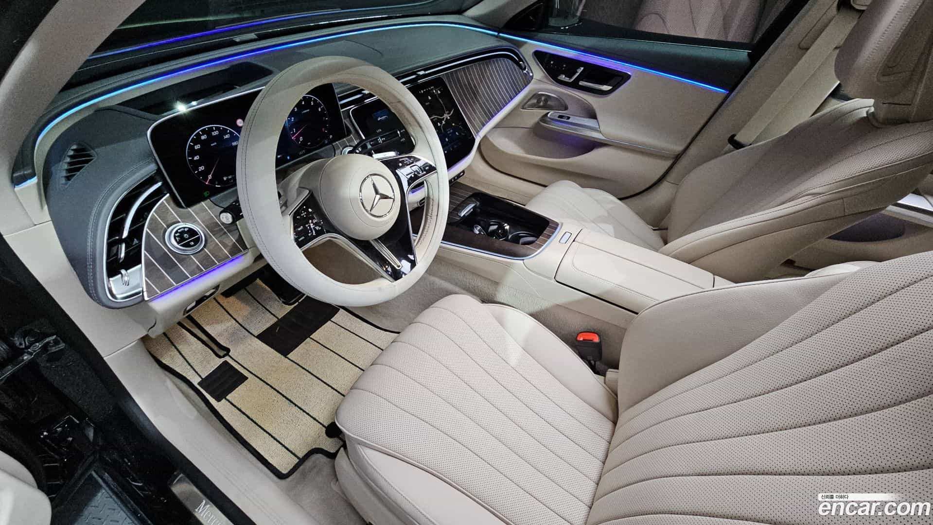 E-Class Mercedes-Benz 2024.8-OPTION-023