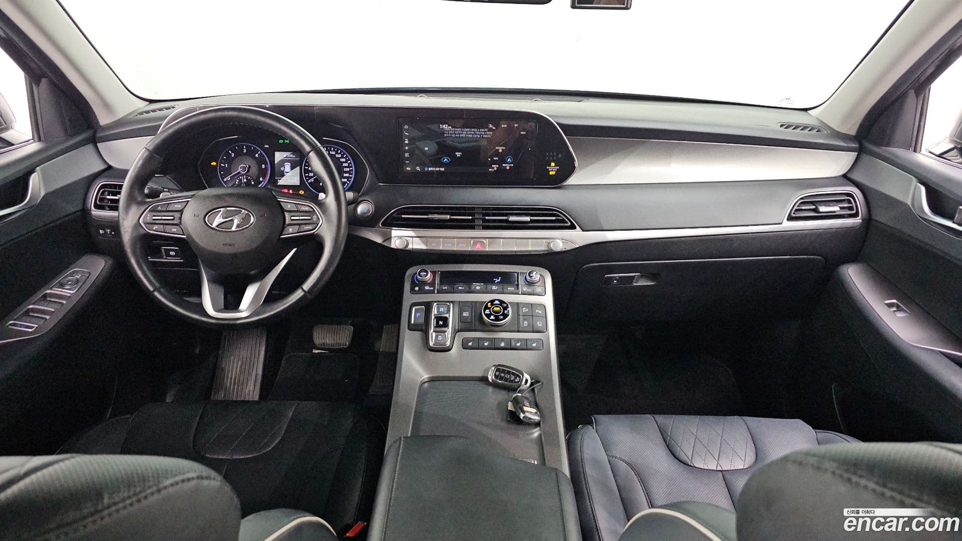 Main__Slider__Photo:Palisade Hyundai 2021.5-6