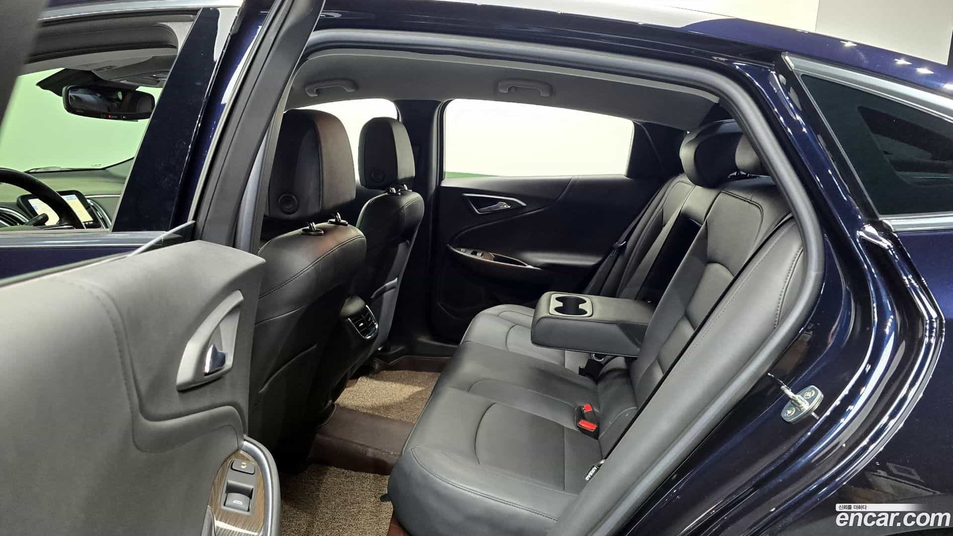 Malibu Chevrolet 2020.11-OPTION-016