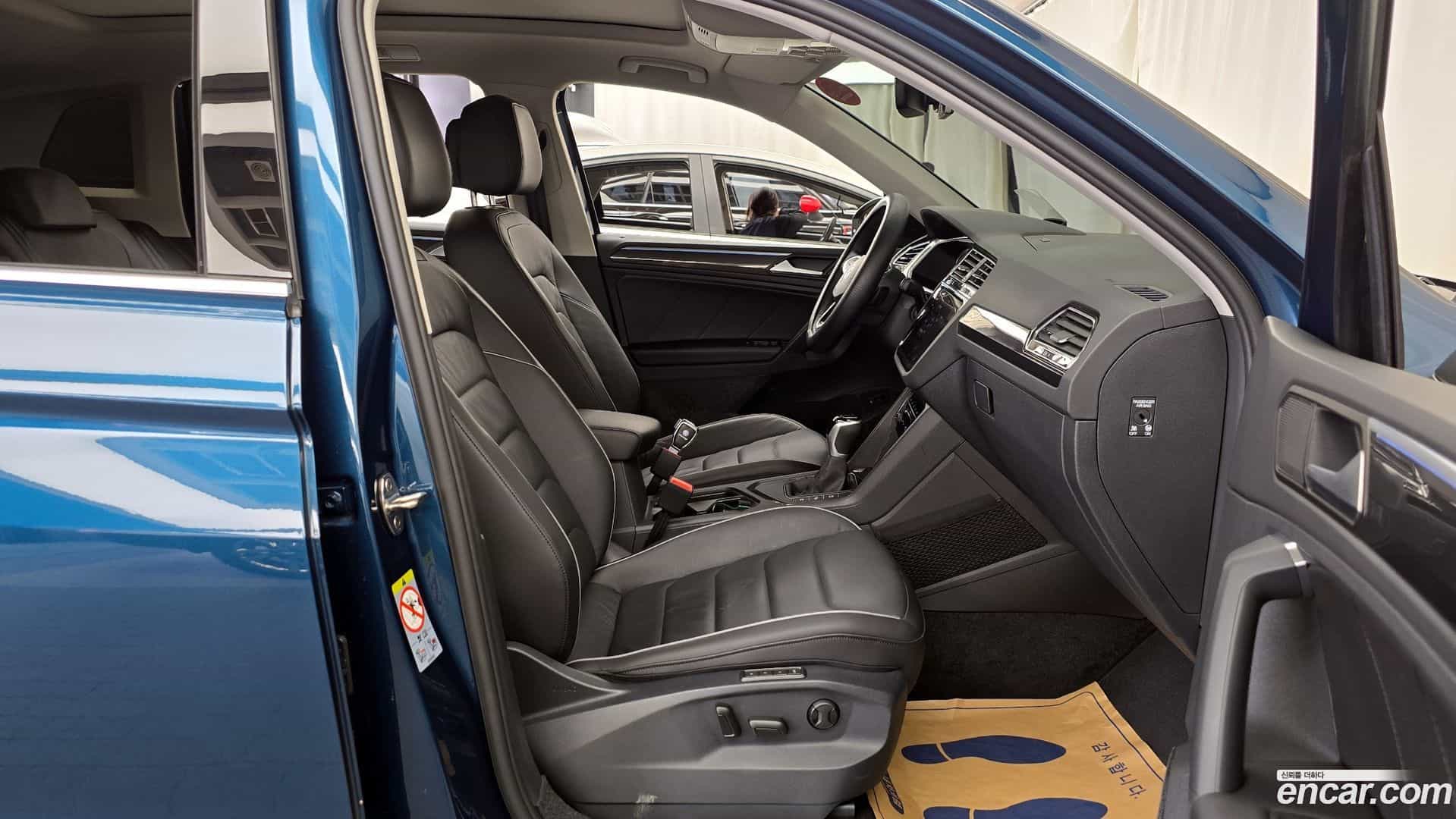 Tiguan Volkswagen 2024.6-OPTION-015