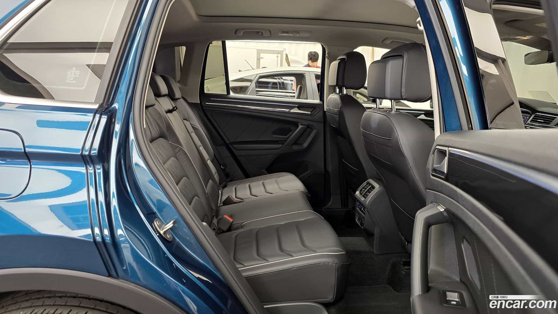 Tiguan Volkswagen 2024.6-OPTION-016
