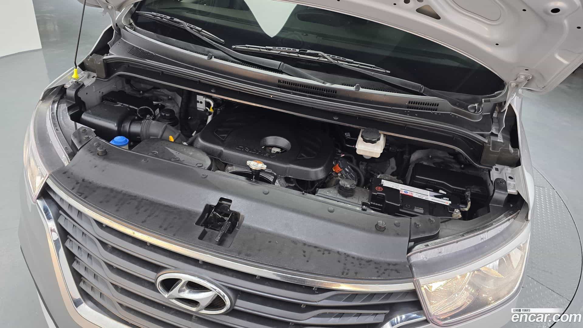Starex Hyundai 2021.0-OUTER-006