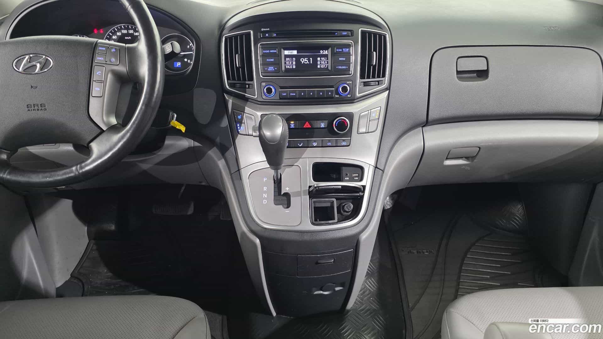 Starex Hyundai 2021.0-OPTION-023