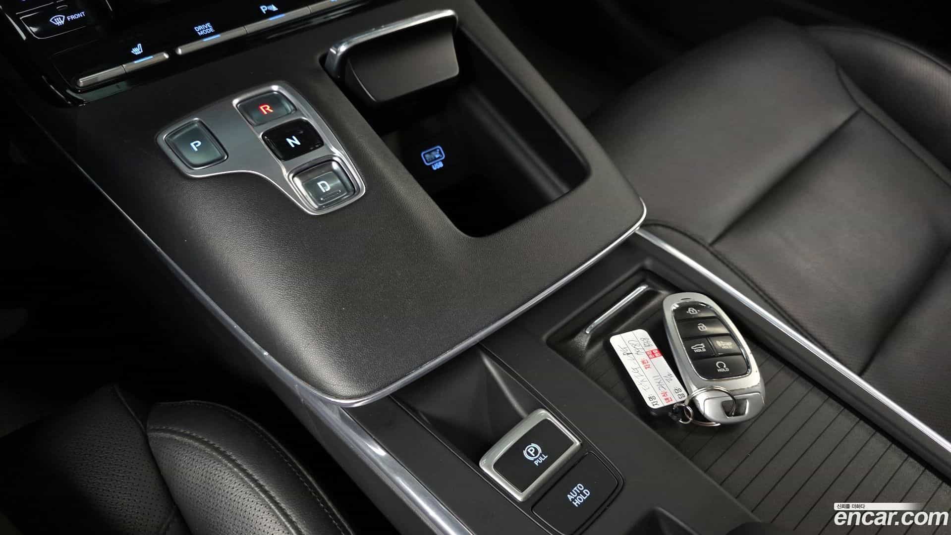 Grandeur Hyundai 2021.10-INNER-009