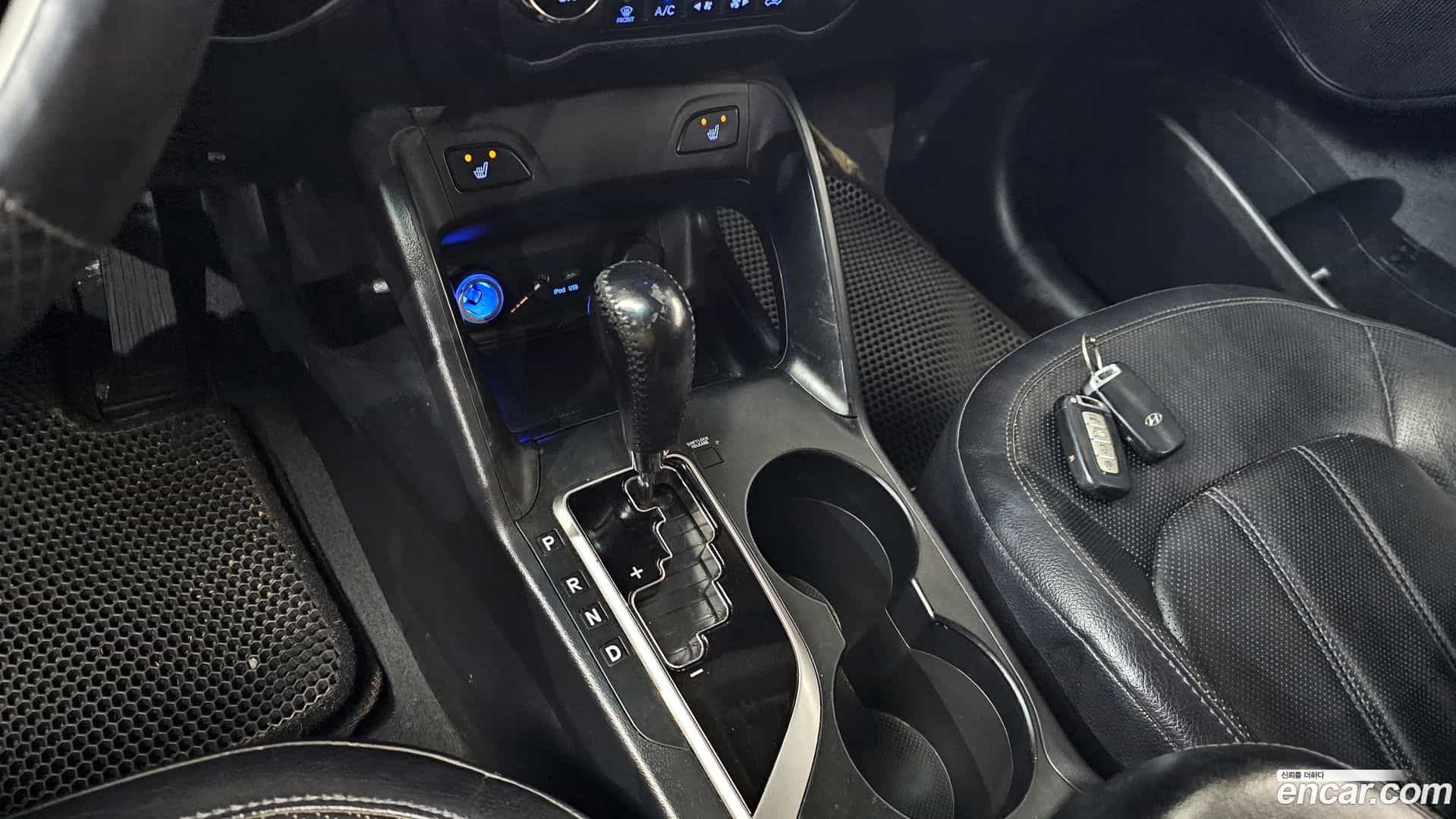 Tucson Hyundai 2013.3-INNER-009