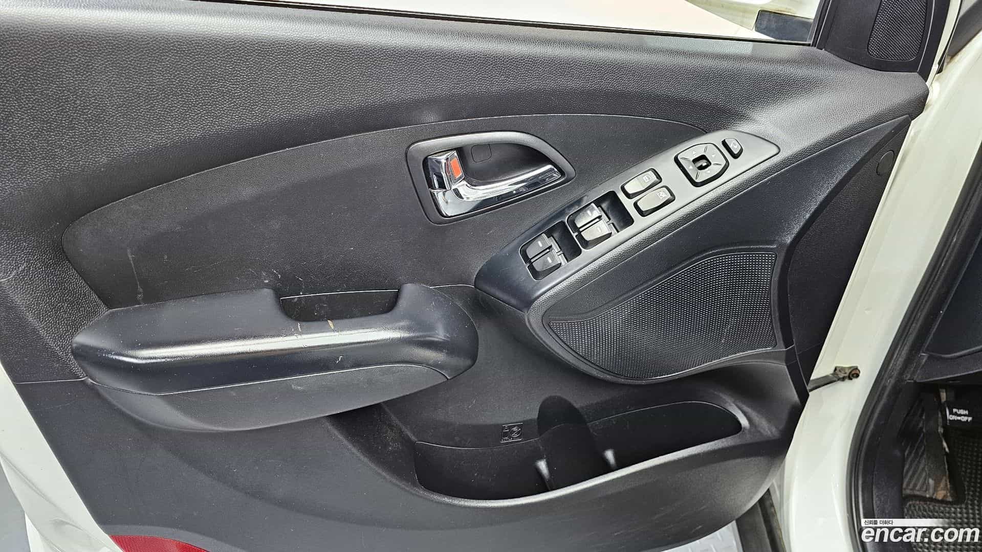 Tucson Hyundai 2013.3-INNER-034