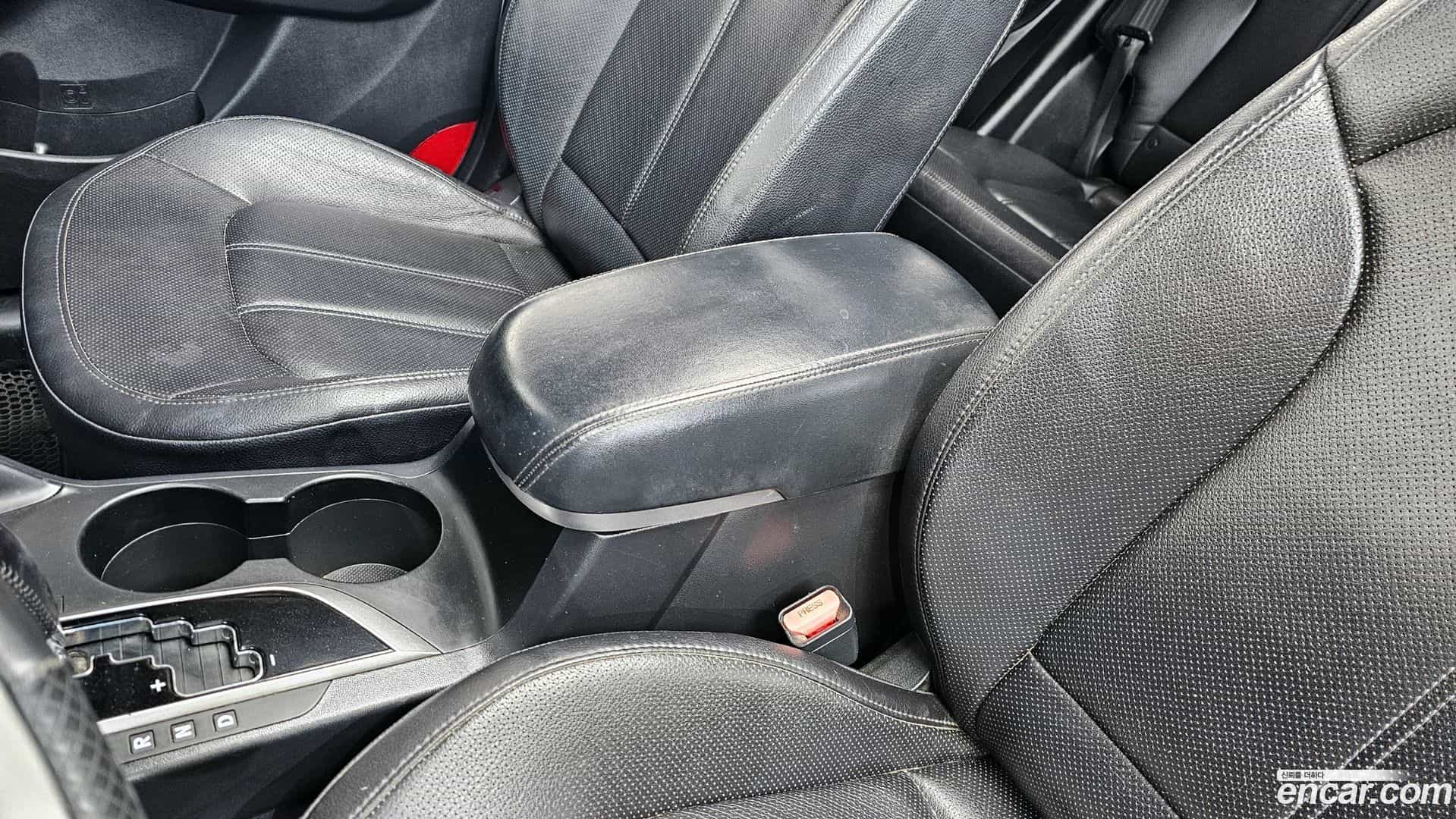 Tucson Hyundai 2013.3-OPTION-040