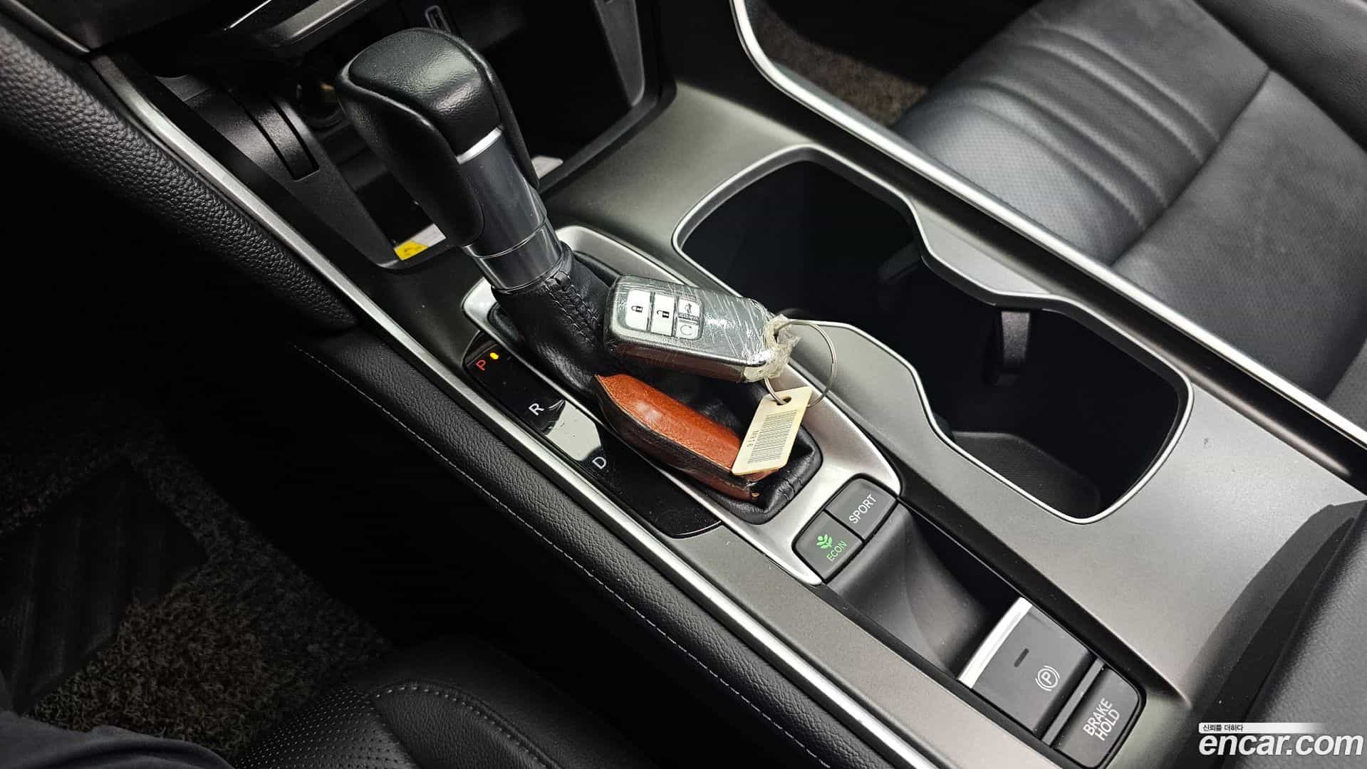Accord Honda 2018.10-INNER-009