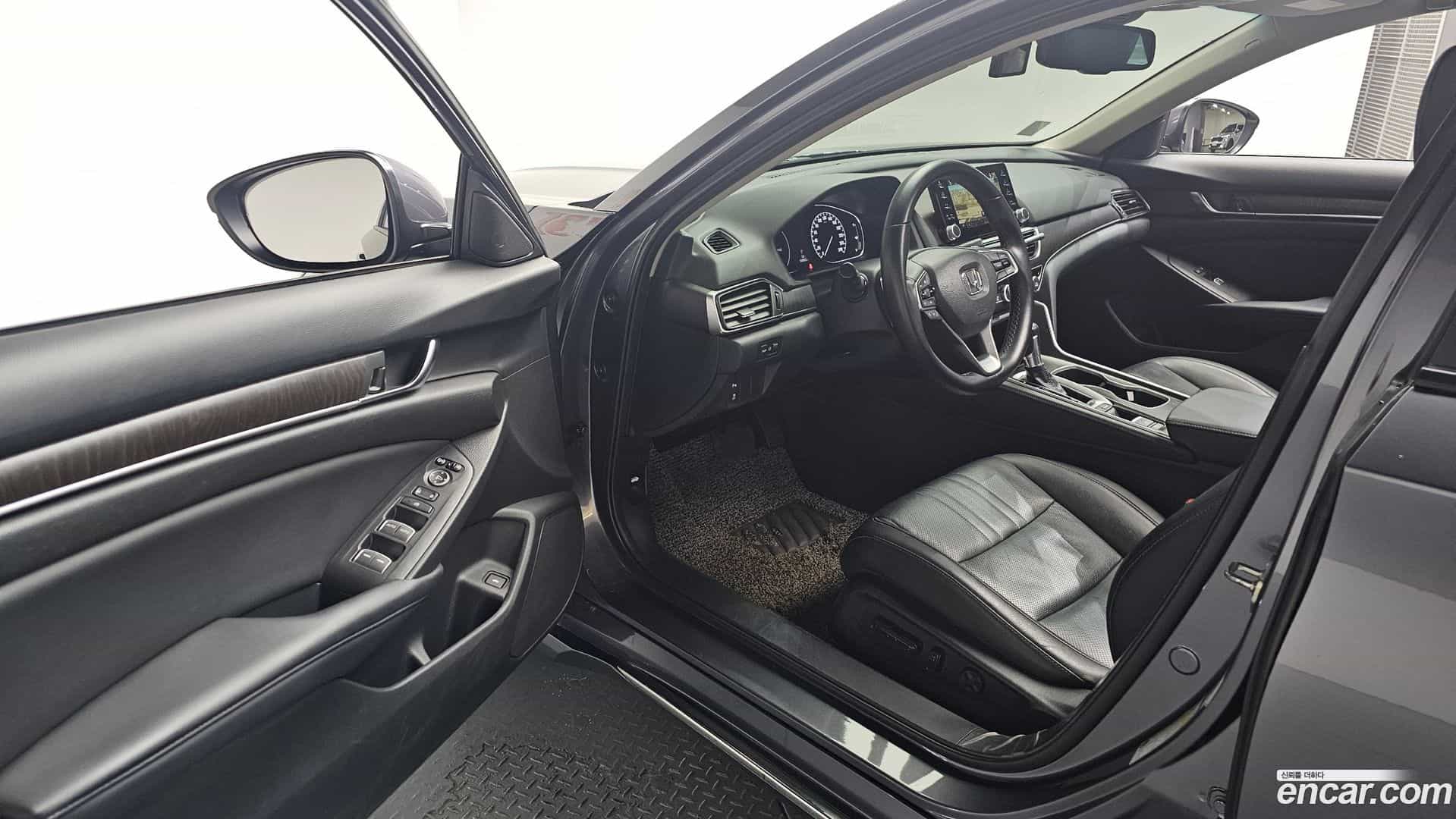 Accord Honda 2018.10-INNER-010