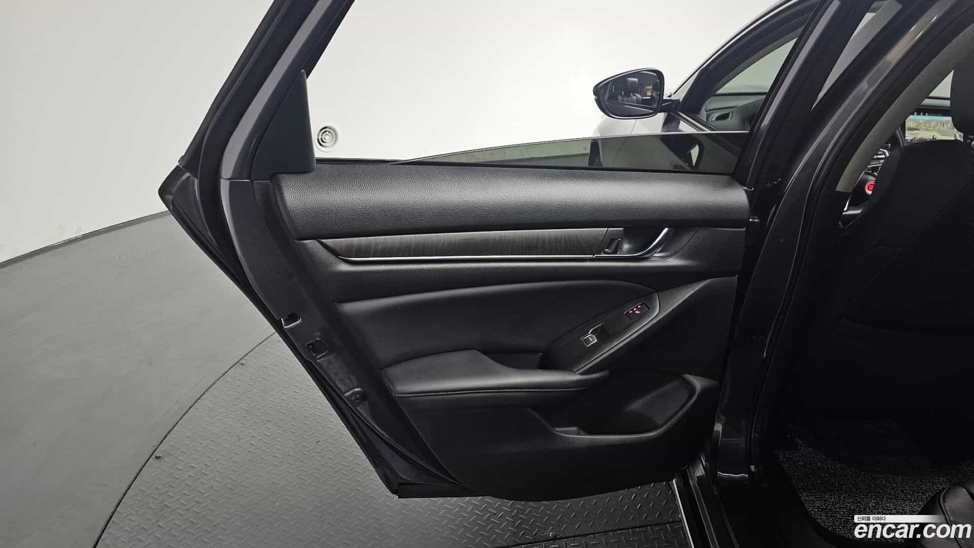 Accord Honda 2018.10-INNER-035