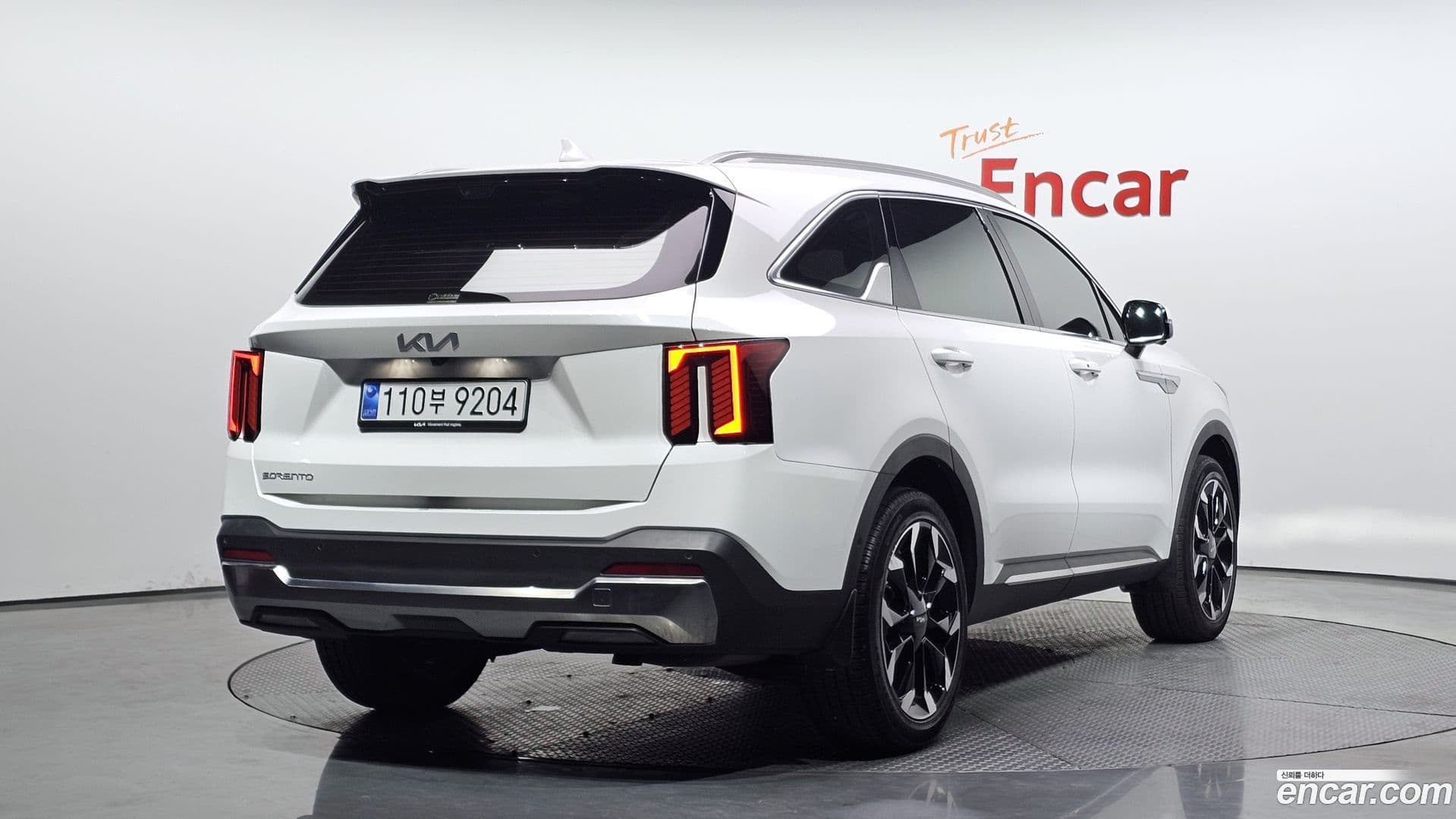 Main__Slider__Photo:Sorento Kia 2025.3-1