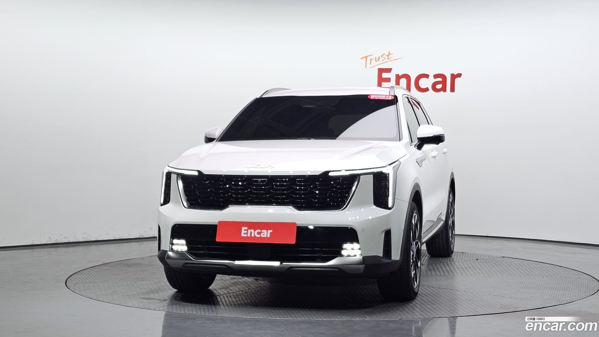 Main__Slider__Photo:Sorento Kia 2025.3-2