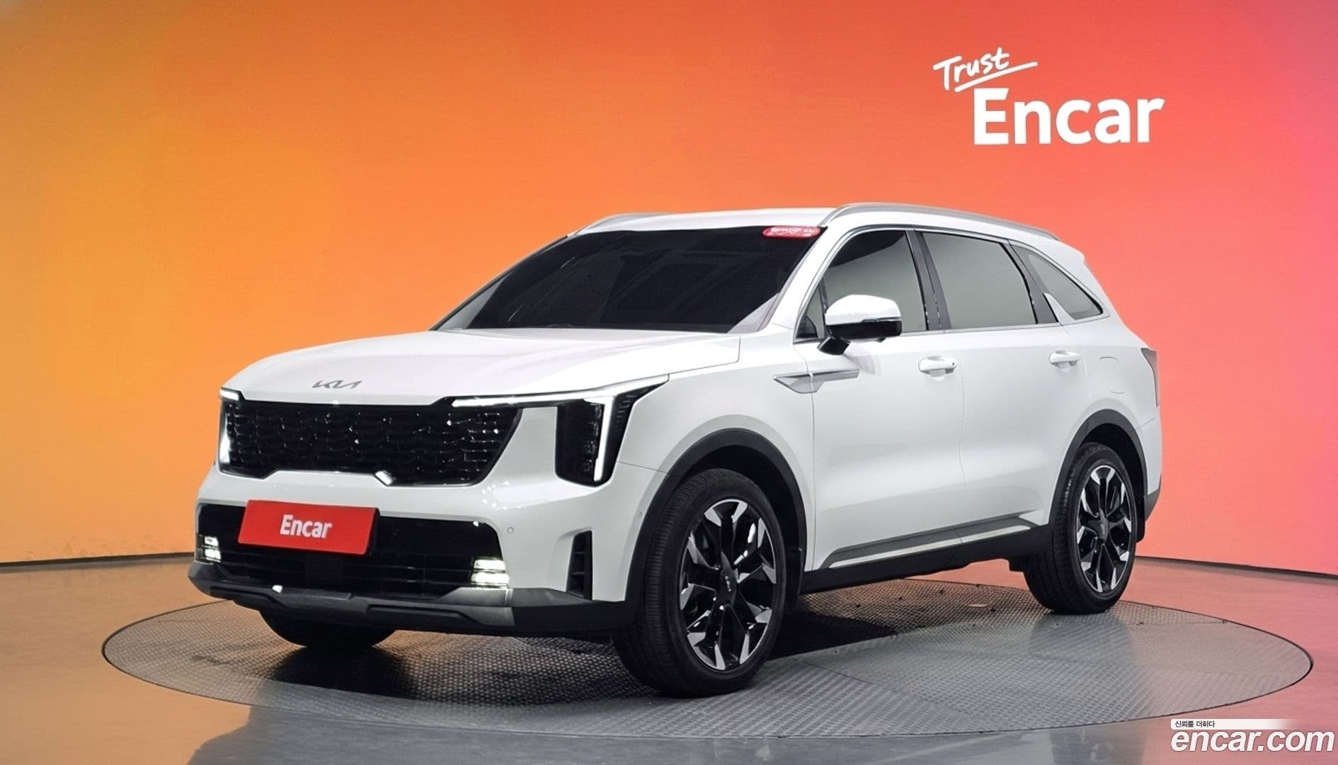 Main__Slider__Photo:Sorento Kia 2025.3-0
