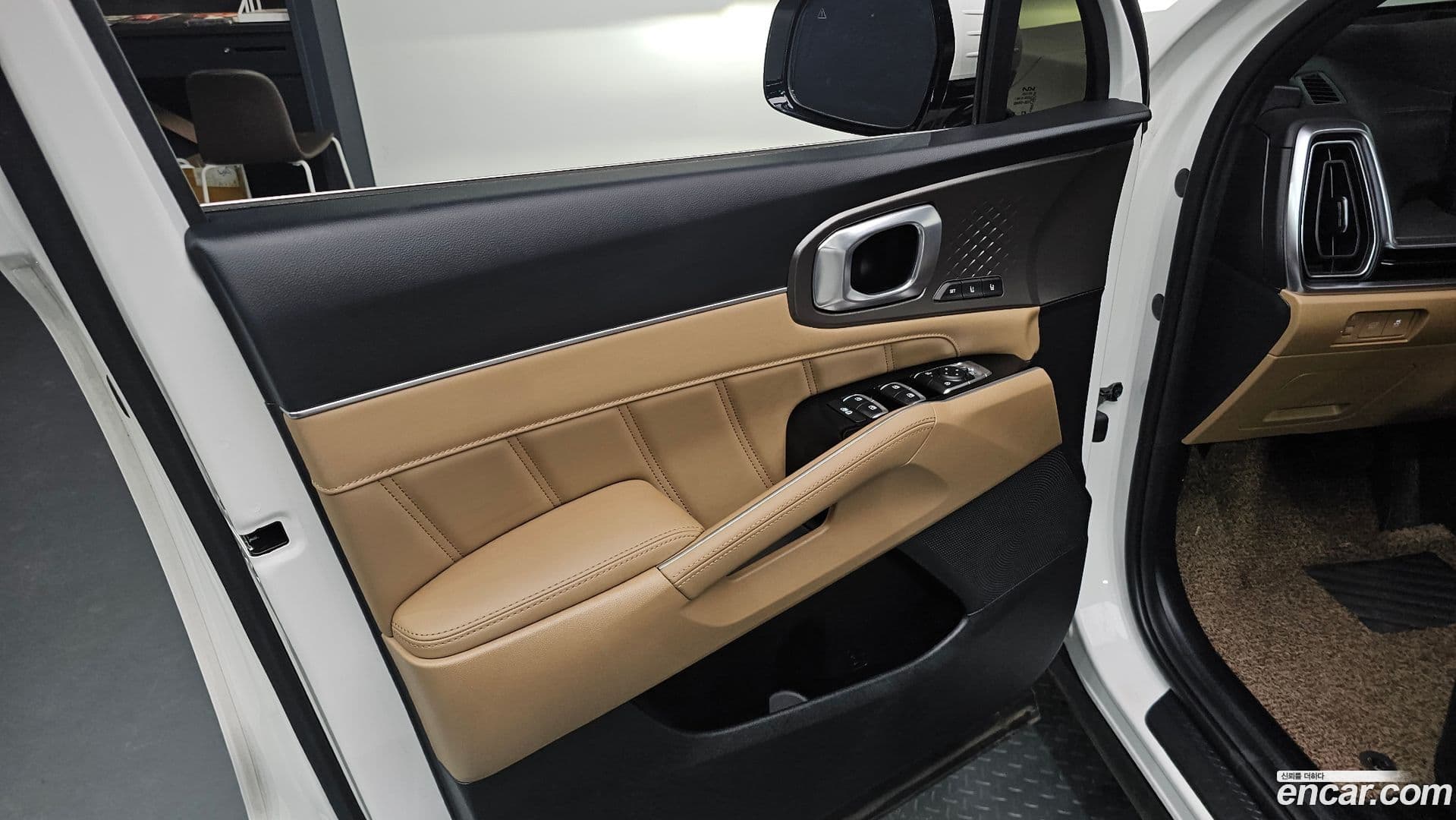 Main__Slider__Photo:Sorento Kia 2025.3-24
