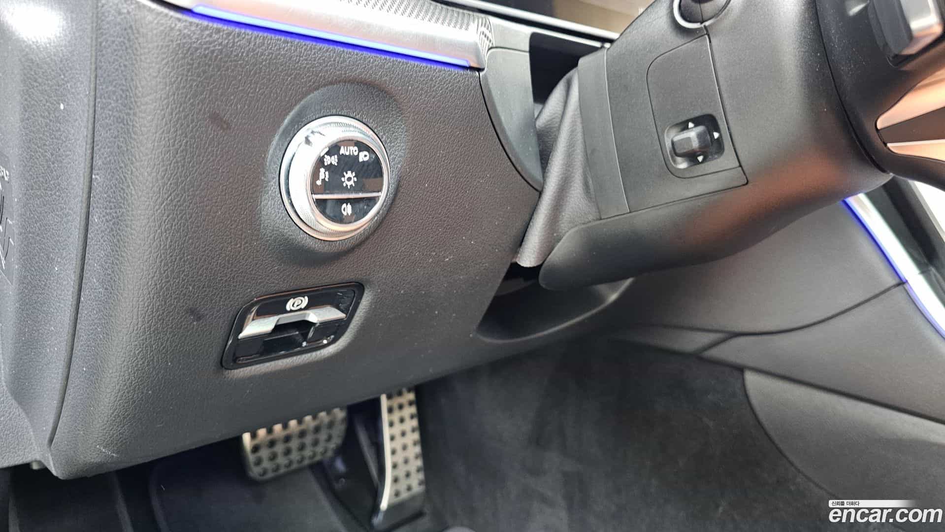 C-Class Mercedes-Benz 2023.4-OPTION-041