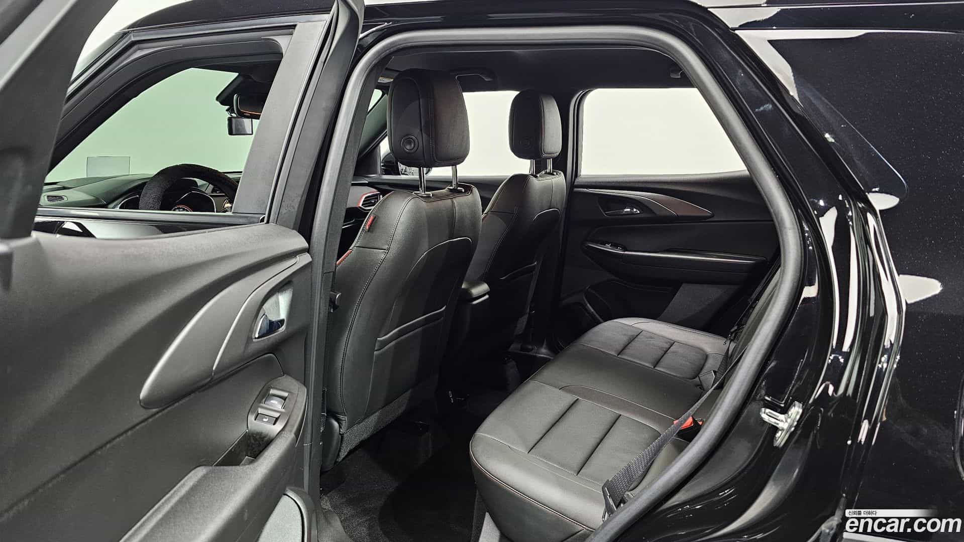 Trailblazer Chevrolet 2023.3-OPTION-015