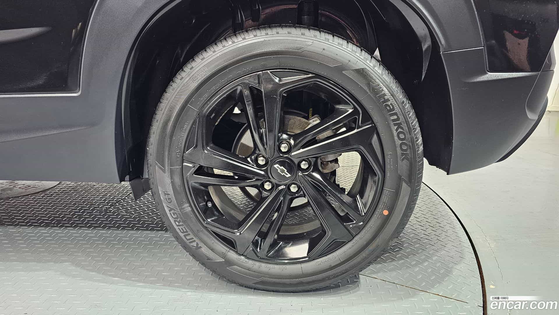 Trailblazer Chevrolet 2023.3-OUTER-031